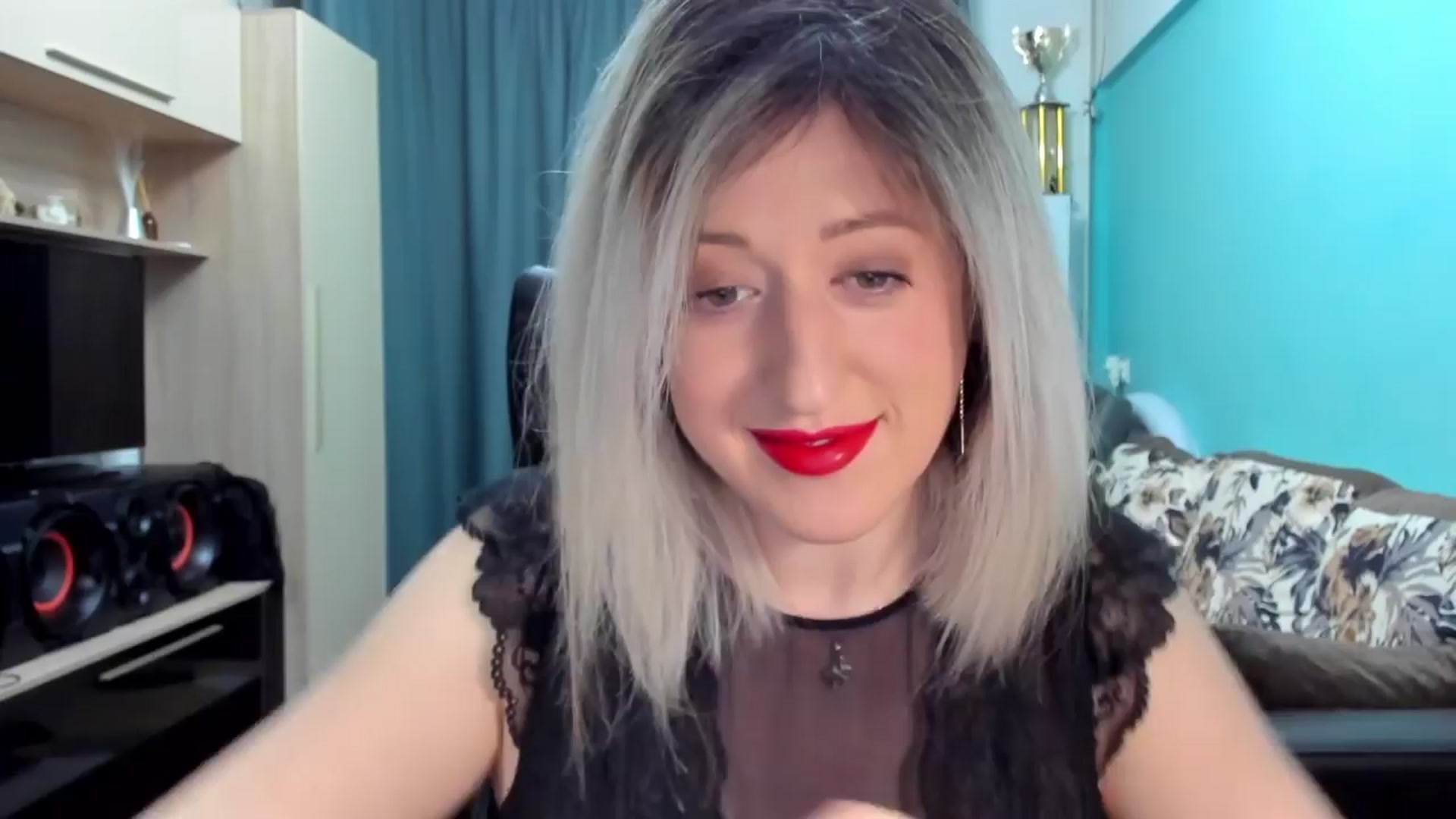 Gallery image thumbnail from SweetDelia_'s myfreecams stream on, 03/30/2024, 17:51 image 14 of 20