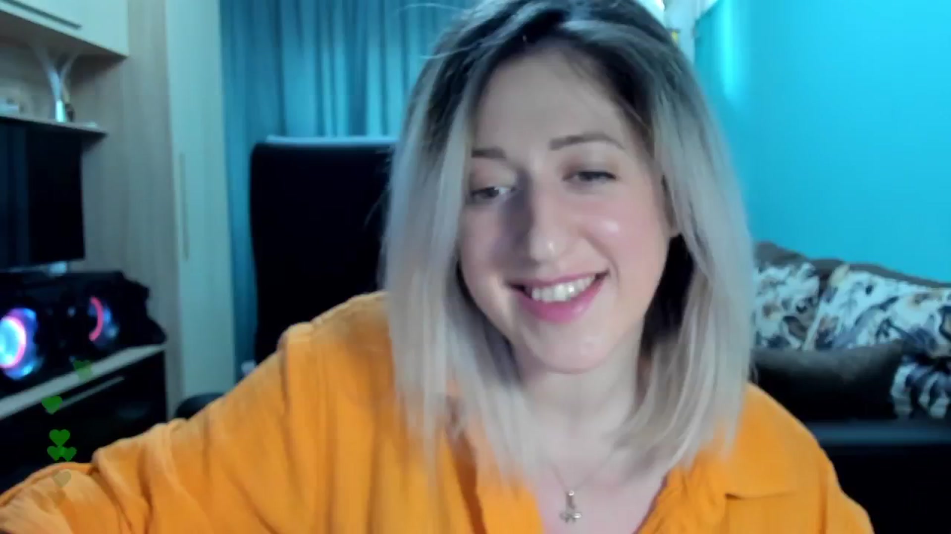Gallery image thumbnail from SweetDelia_'s myfreecams stream on, 04/16/2024, 10:35 image 15 of 20