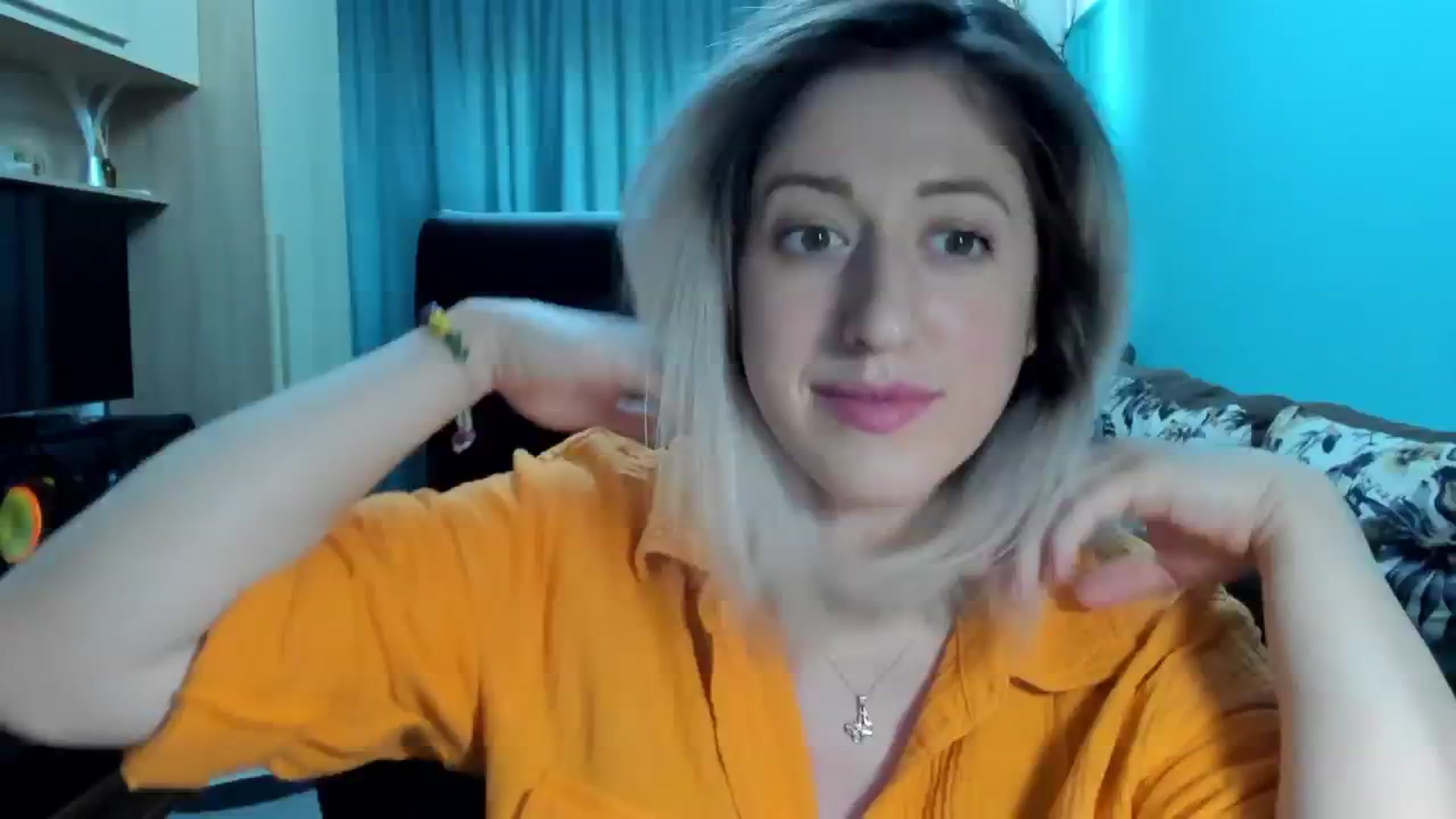 Gallery image thumbnail from SweetDelia_'s myfreecams stream on, 04/16/2024, 10:35 image 5 of 20