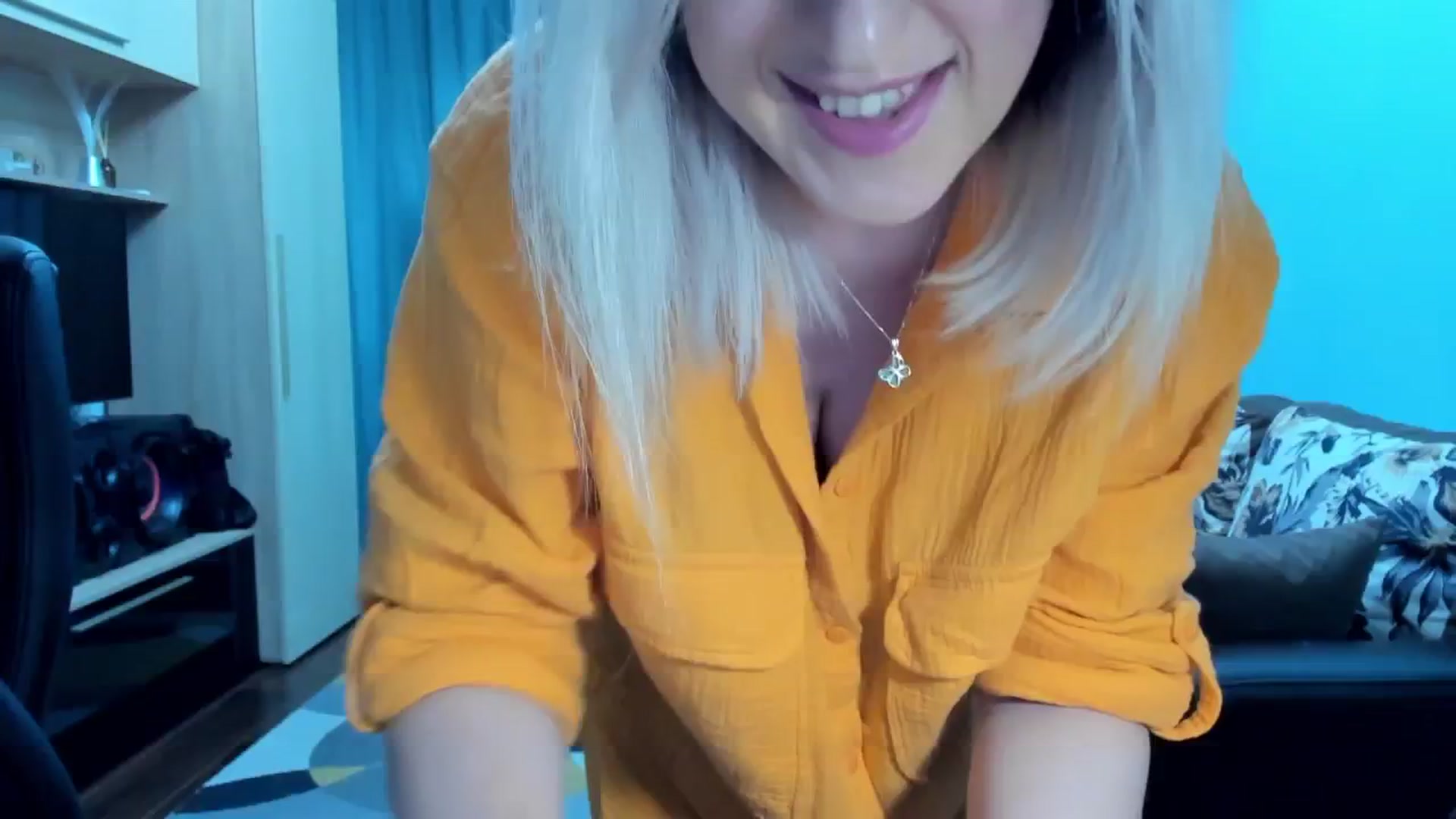 Gallery image thumbnail from SweetDelia_'s myfreecams stream on, 04/16/2024, 10:35 image 19 of 20