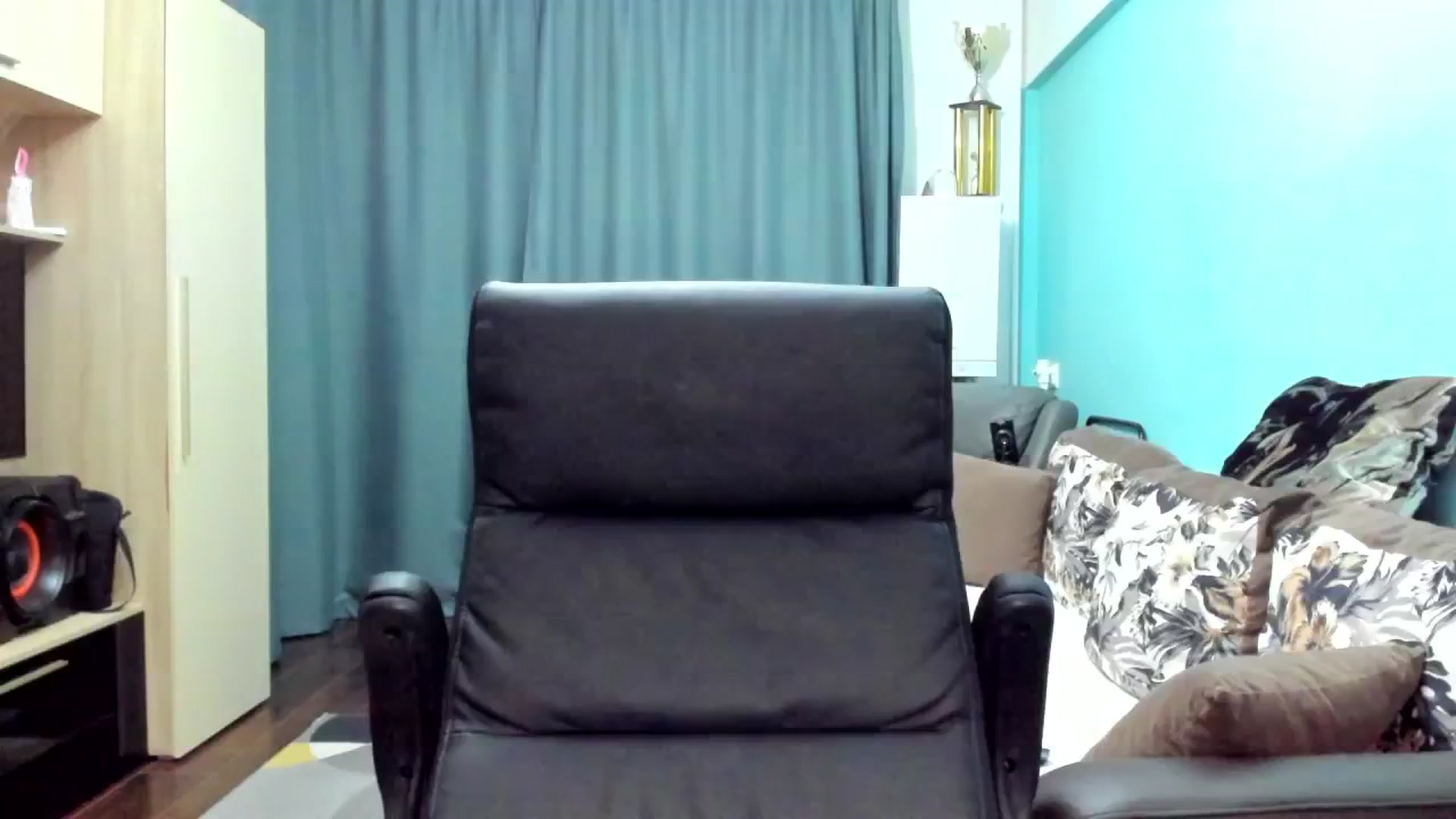 Gallery image thumbnail from SweetDelia_'s myfreecams stream on, 09/29/2024, 01:08 image 6 of 20