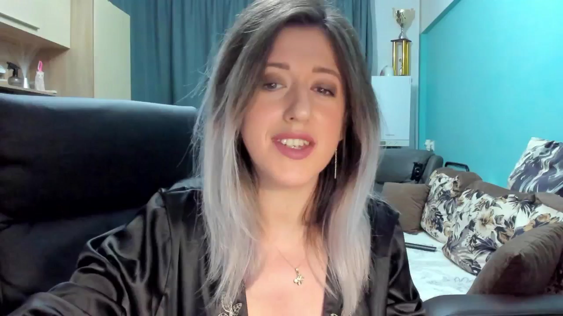 Gallery image thumbnail from SweetDelia_'s myfreecams stream on, 09/29/2024, 23:21 image 13 of 20