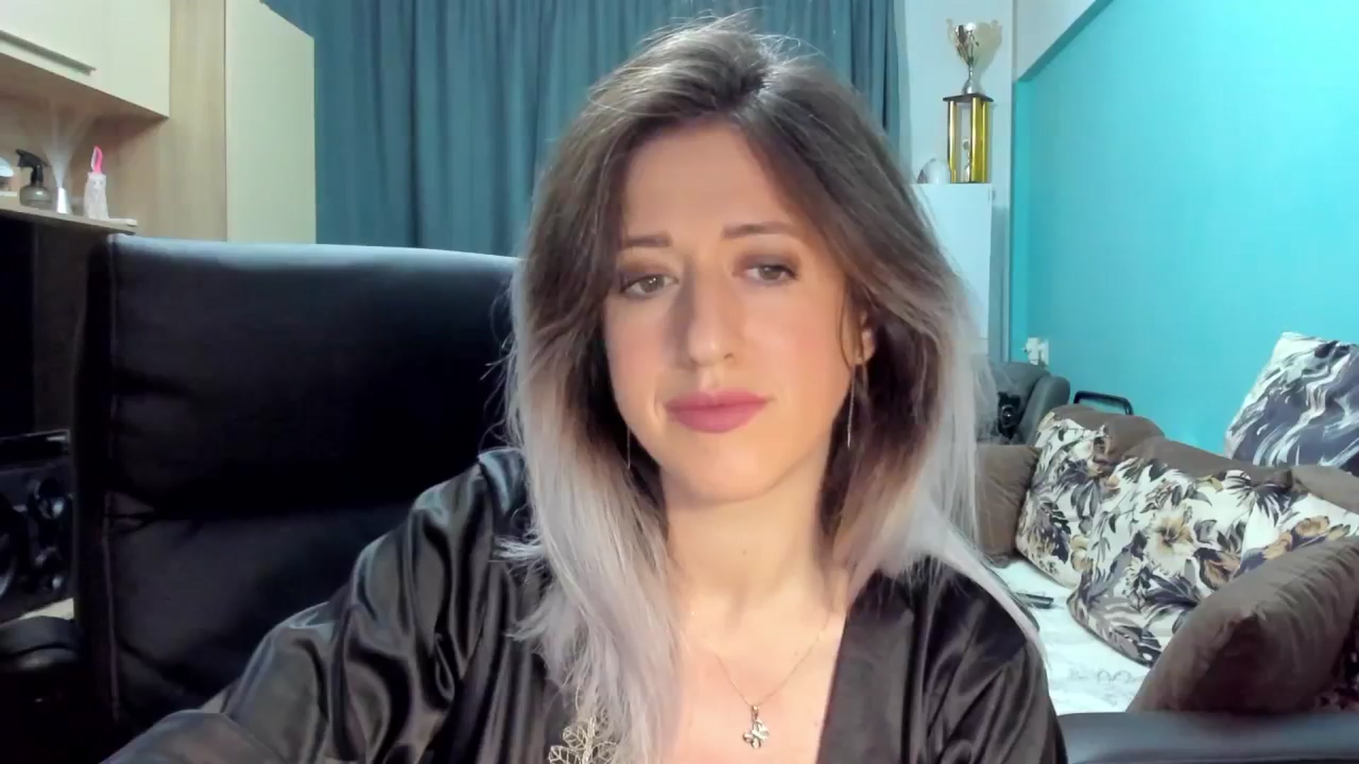 Gallery image thumbnail from SweetDelia_'s myfreecams stream on, 09/29/2024, 23:21 image 15 of 20