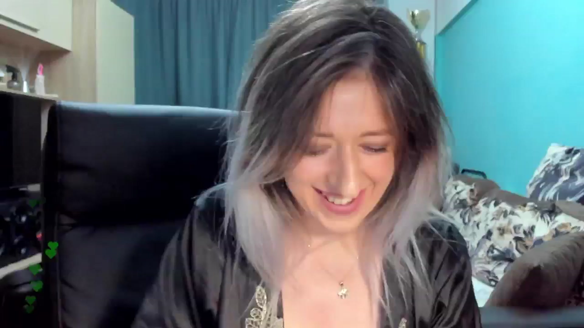 Gallery image thumbnail from SweetDelia_'s myfreecams stream on, 09/29/2024, 23:21 image 18 of 20