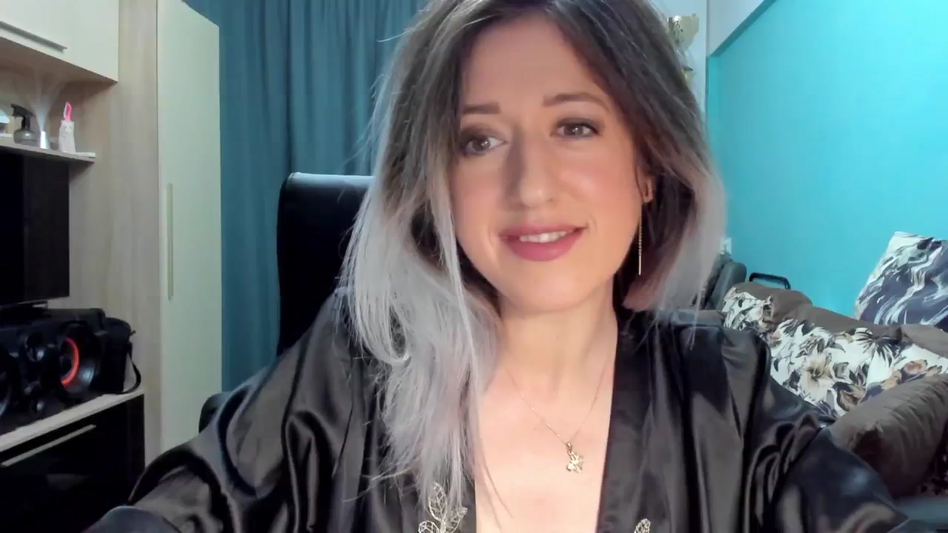 Gallery image thumbnail from SweetDelia_'s myfreecams stream on, 09/29/2024, 23:21 image 20 of 20