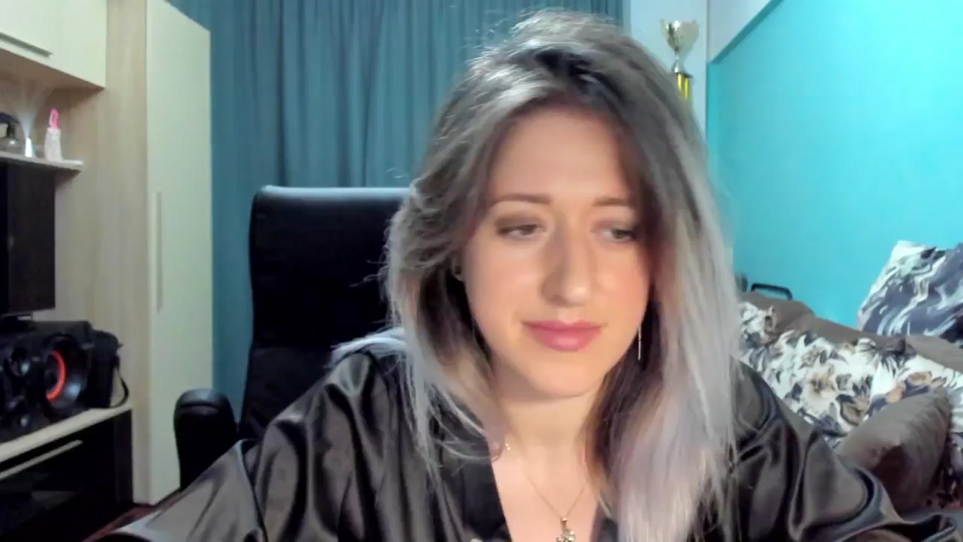 Gallery image thumbnail from SweetDelia_'s myfreecams stream on, 09/30/2024, 02:07 image 16 of 20