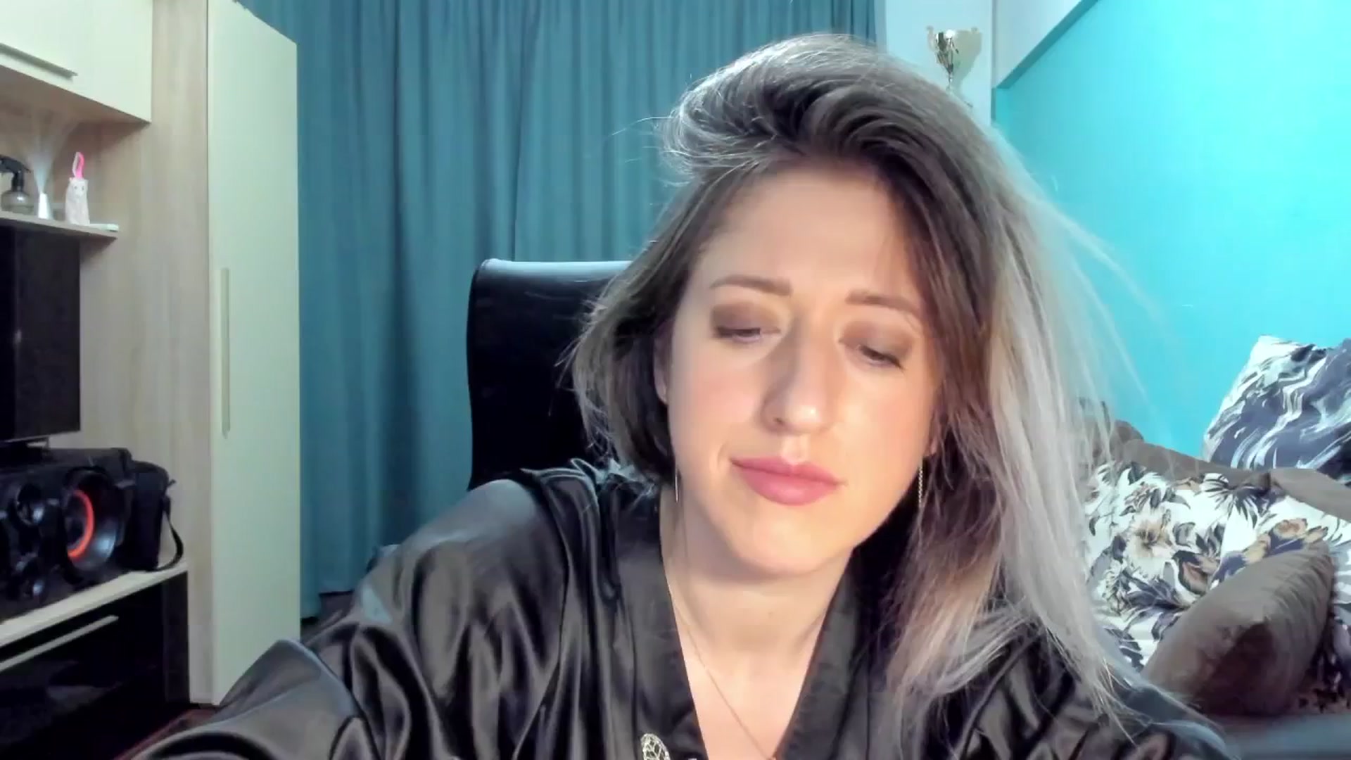 Gallery image thumbnail from SweetDelia_'s myfreecams stream on, 09/30/2024, 02:07 image 1 of 20