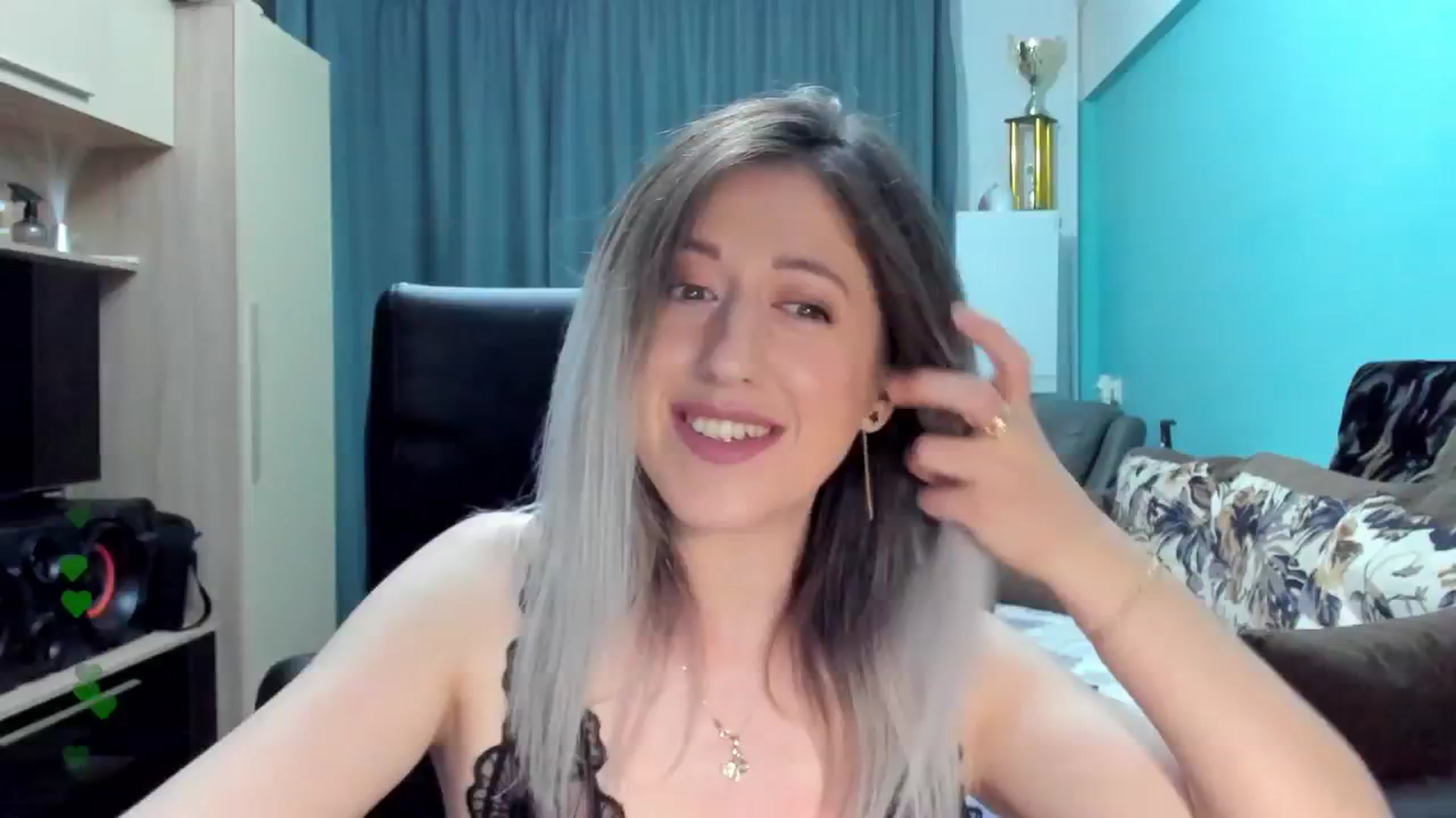 Gallery image thumbnail from SweetDelia_'s myfreecams stream on, 10/06/2024, 01:16 image 9 of 20