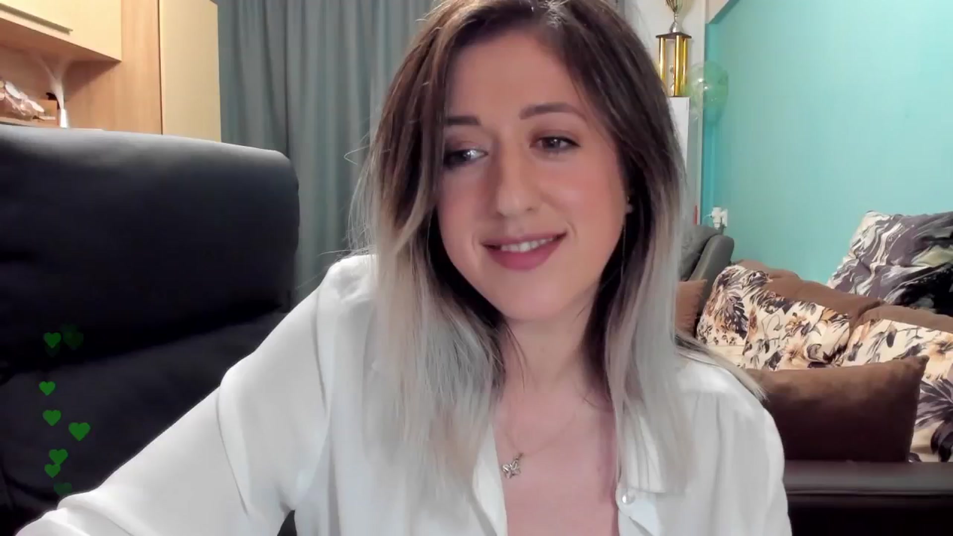 Gallery image thumbnail from SweetDelia_'s myfreecams stream on, 10/30/2024, 02:06 image 19 of 20