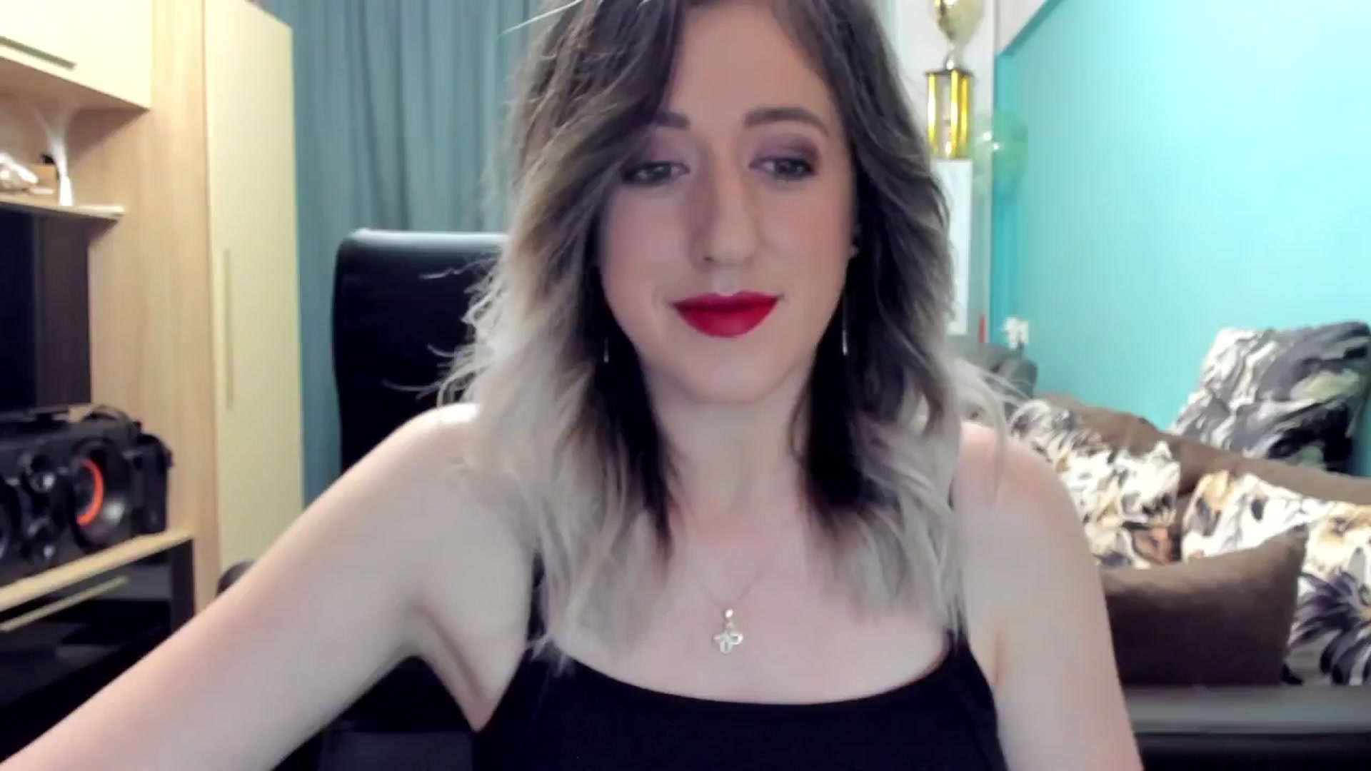 Gallery image thumbnail from SweetDelia_'s myfreecams stream on, 10/31/2024, 24:04 image 9 of 20
