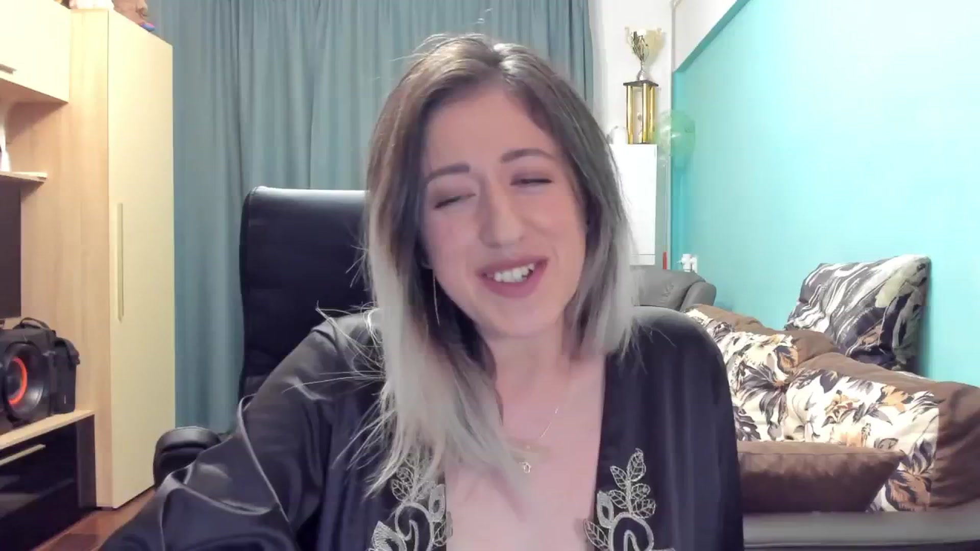 Gallery image thumbnail from SweetDelia_'s myfreecams stream on, 11/04/2024, 01:48 image 5 of 20