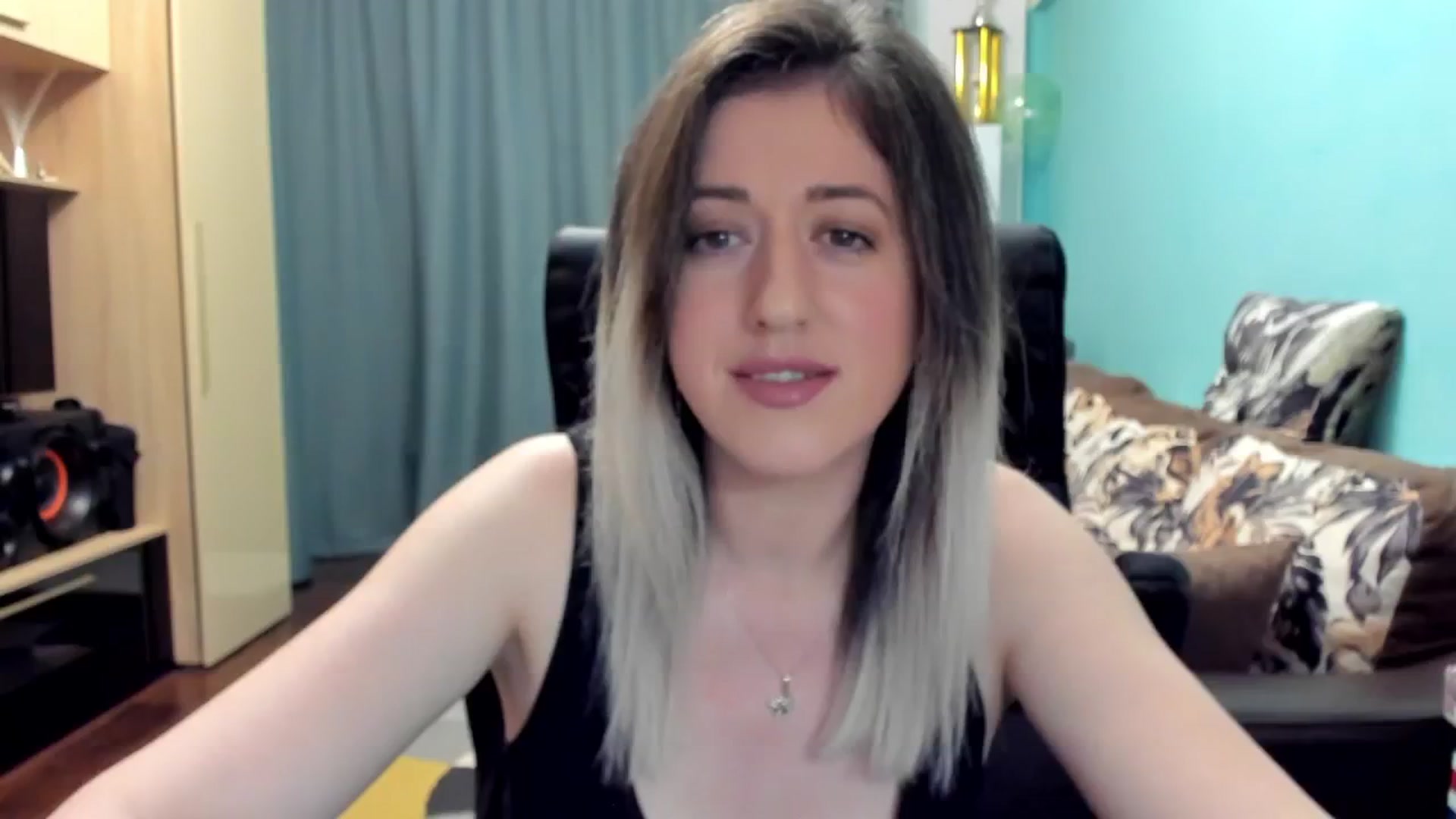 Gallery image thumbnail from SweetDelia_'s myfreecams stream on, 11/22/2024, 24:34 image 19 of 20