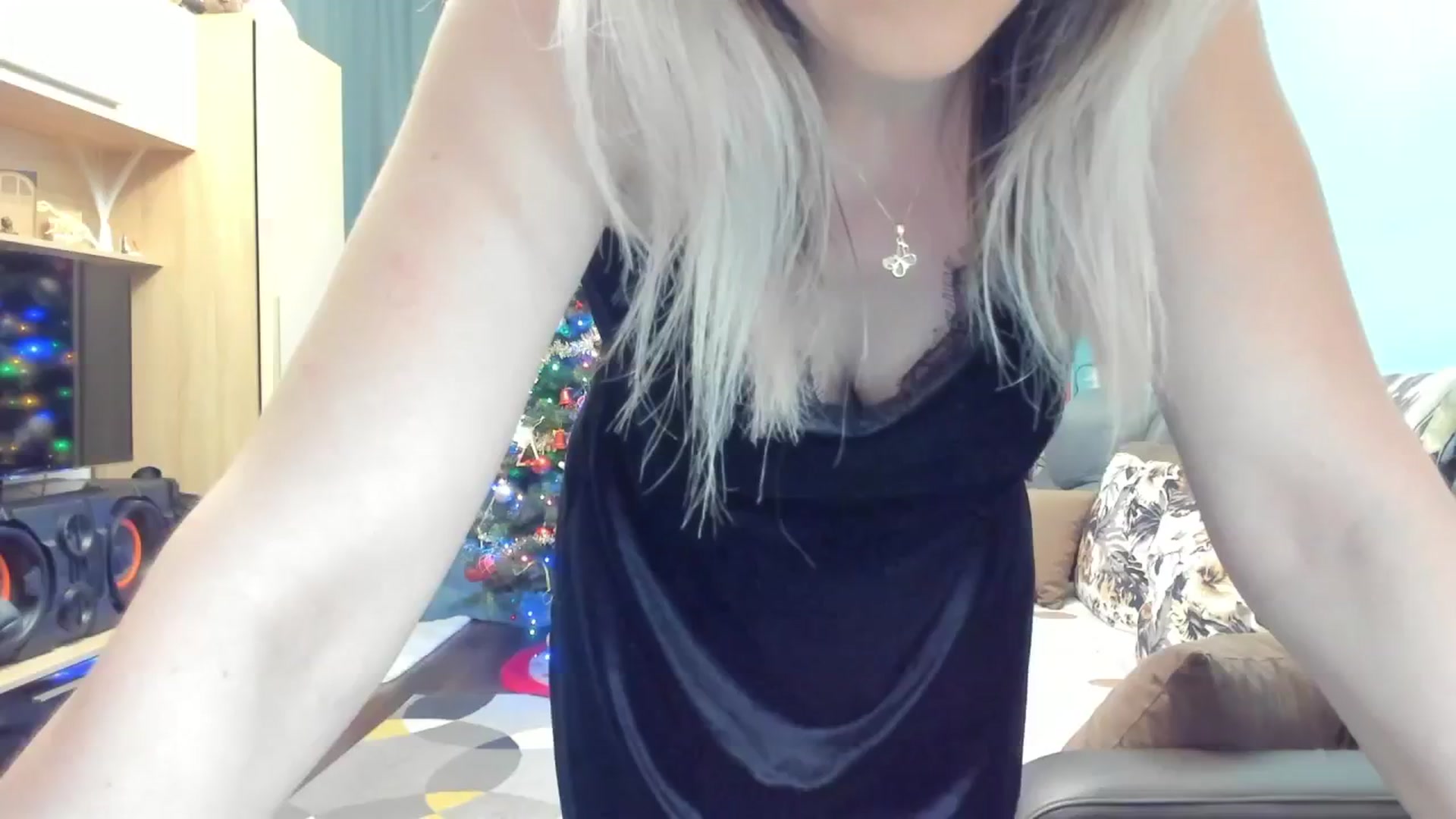 Gallery image thumbnail from SweetDelia_'s myfreecams stream on, 11/25/2024, 23:06 image 13 of 20