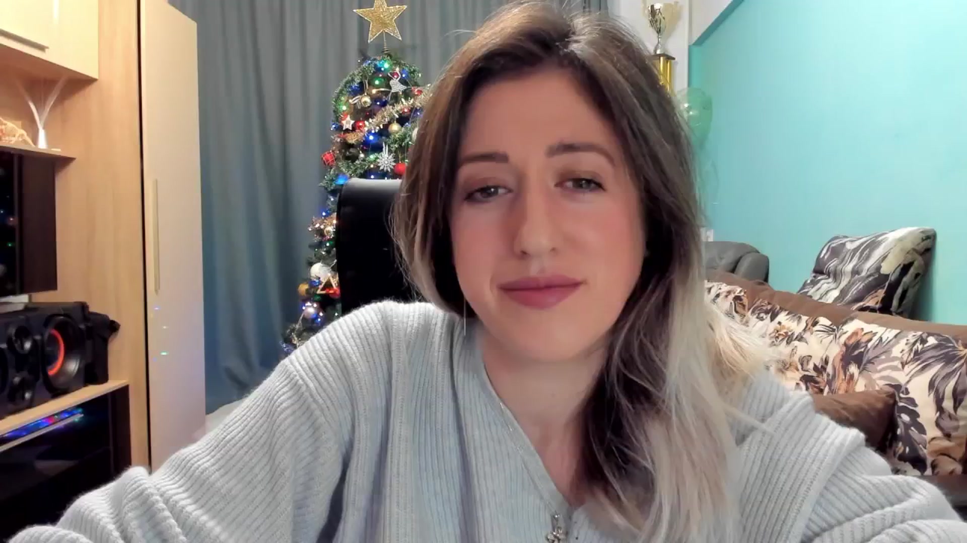 Gallery image thumbnail from SweetDelia_'s myfreecams stream on, 11/28/2024, 23:13 image 15 of 20