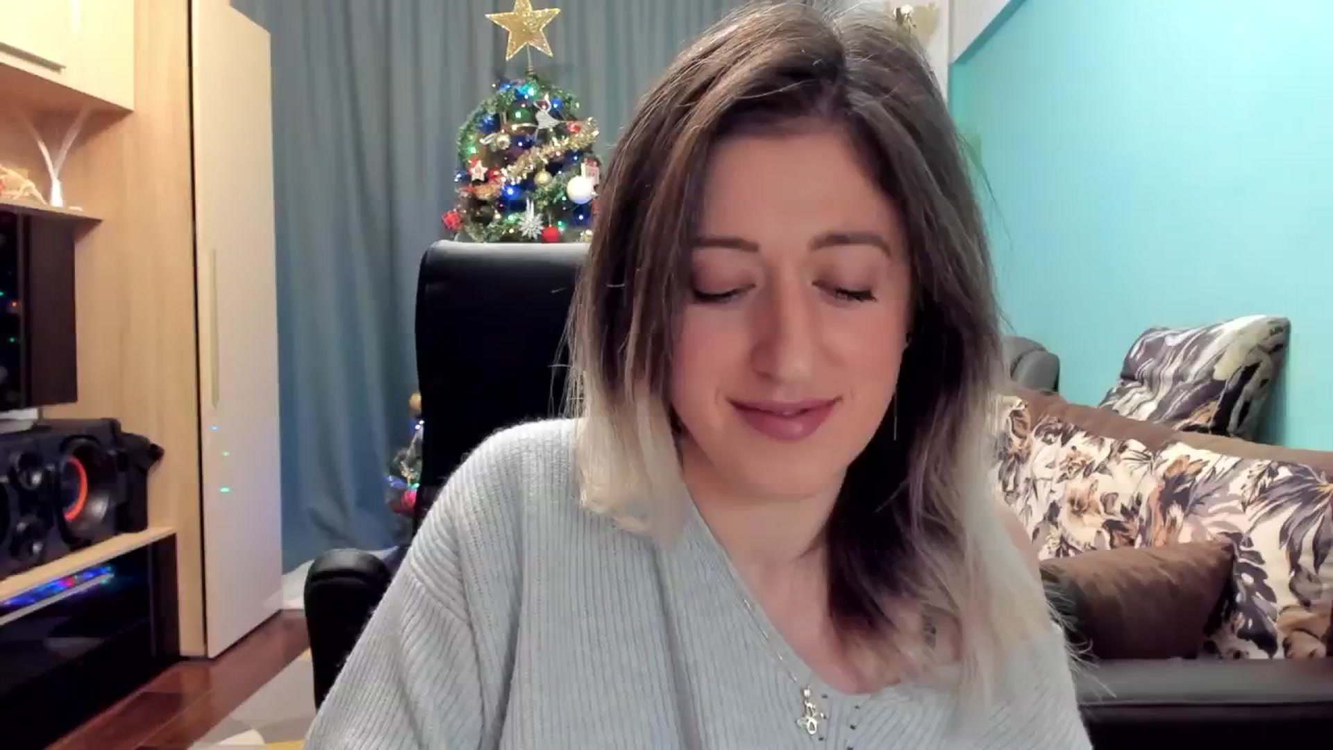 Gallery image thumbnail from SweetDelia_'s myfreecams stream on, 11/28/2024, 23:13 image 20 of 20