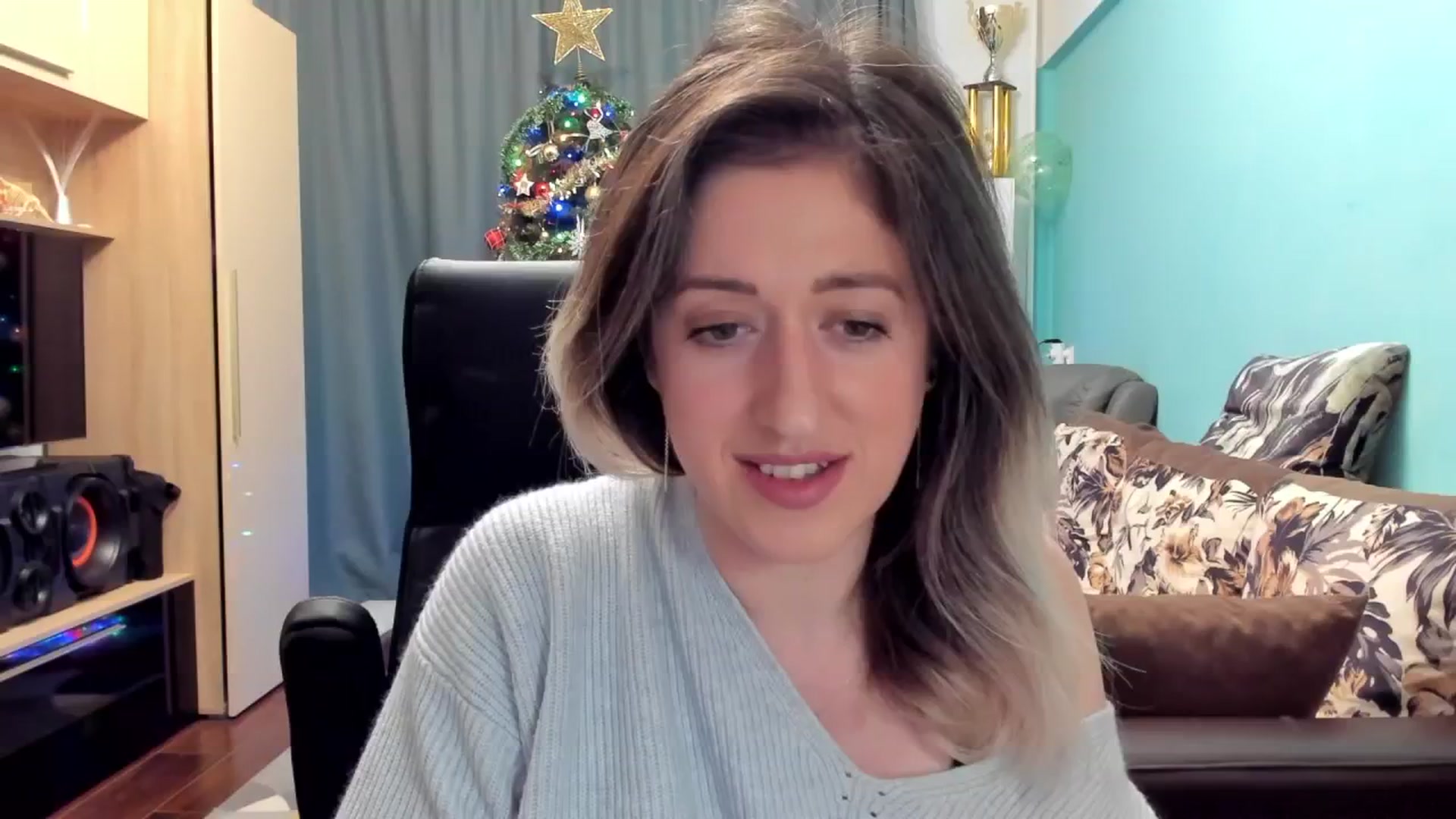Gallery image thumbnail from SweetDelia_'s myfreecams stream on, 11/29/2024, 01:15 image 4 of 20