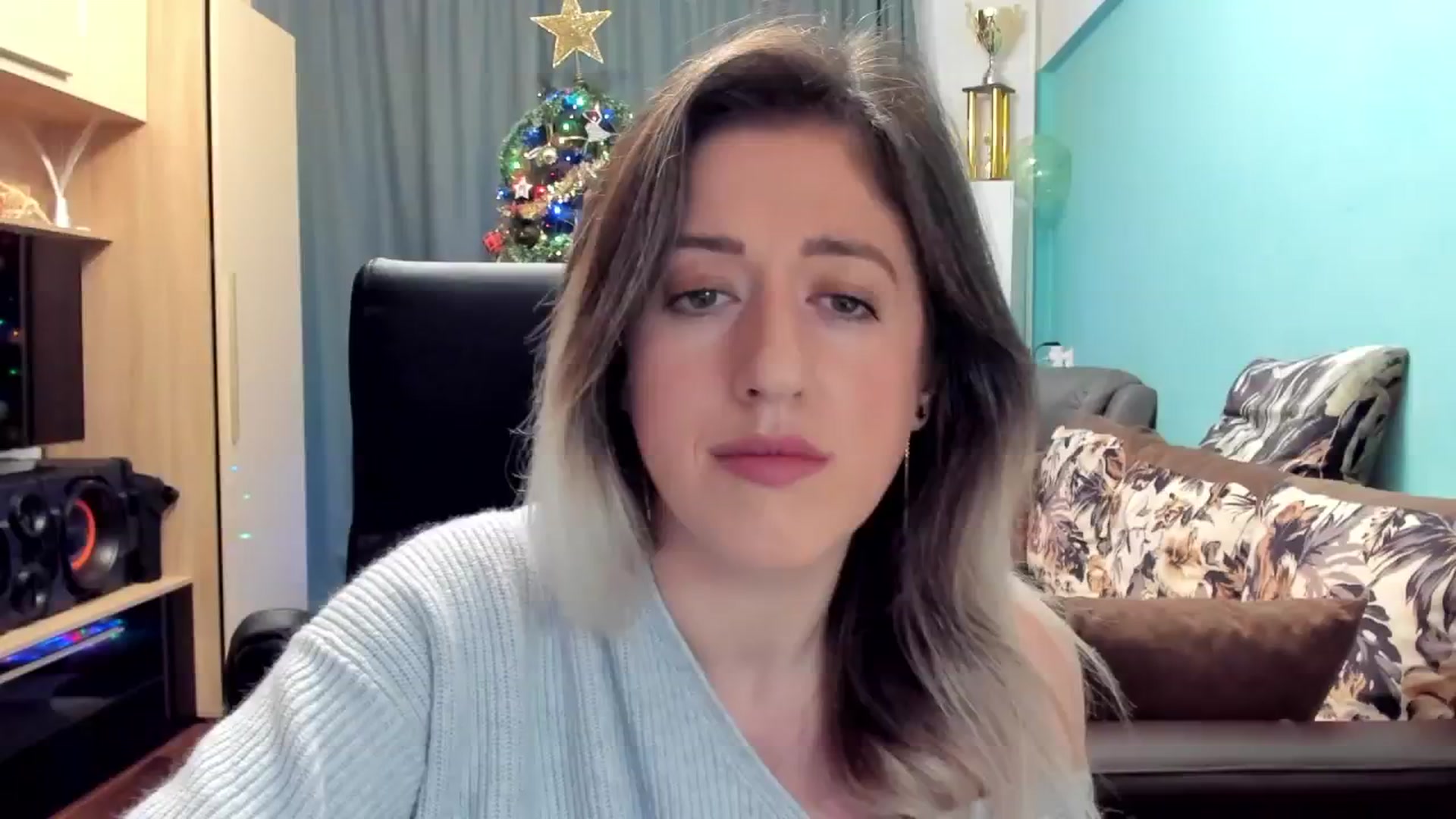 Gallery image thumbnail from SweetDelia_'s myfreecams stream on, 11/29/2024, 01:15 image 5 of 20