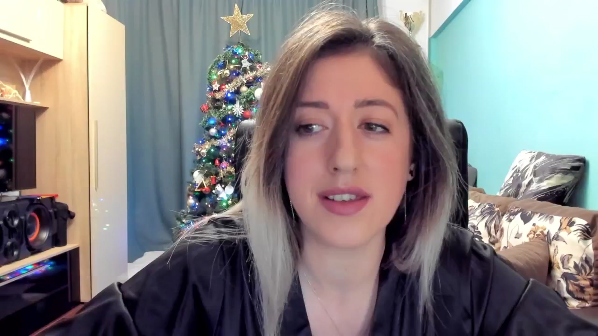 Gallery image thumbnail from SweetDelia_'s myfreecams stream on, 12/05/2024, 23:33 image 6 of 20