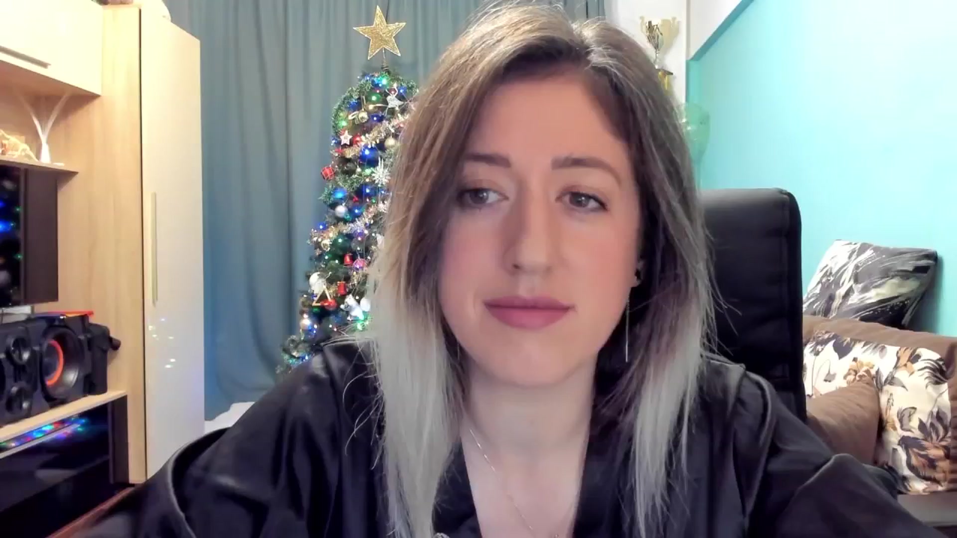 Gallery image thumbnail from SweetDelia_'s myfreecams stream on, 12/05/2024, 23:33 image 15 of 20