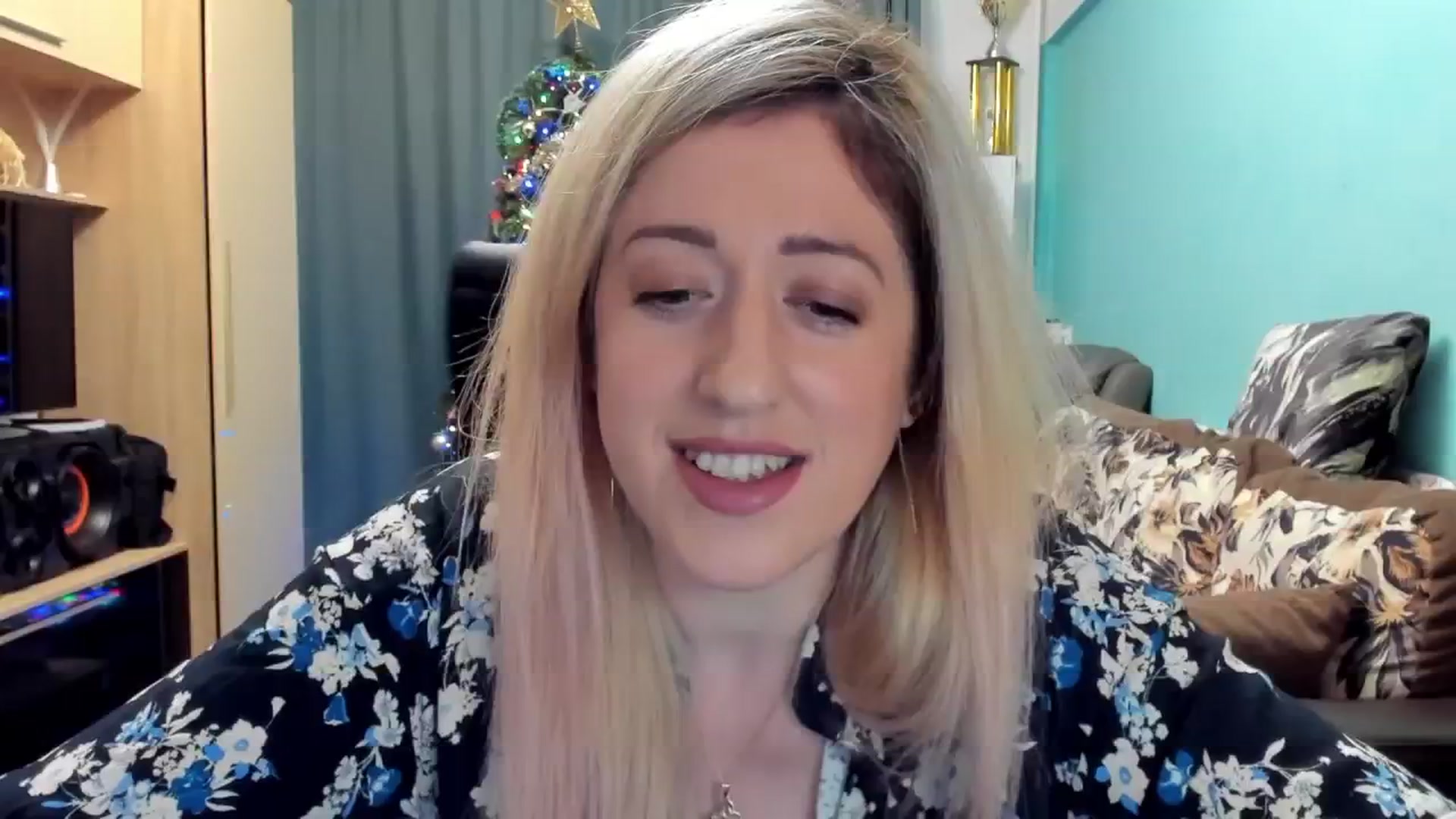 Gallery image thumbnail from SweetDelia_'s myfreecams stream on, 12/28/2024, 22:36 image 3 of 20