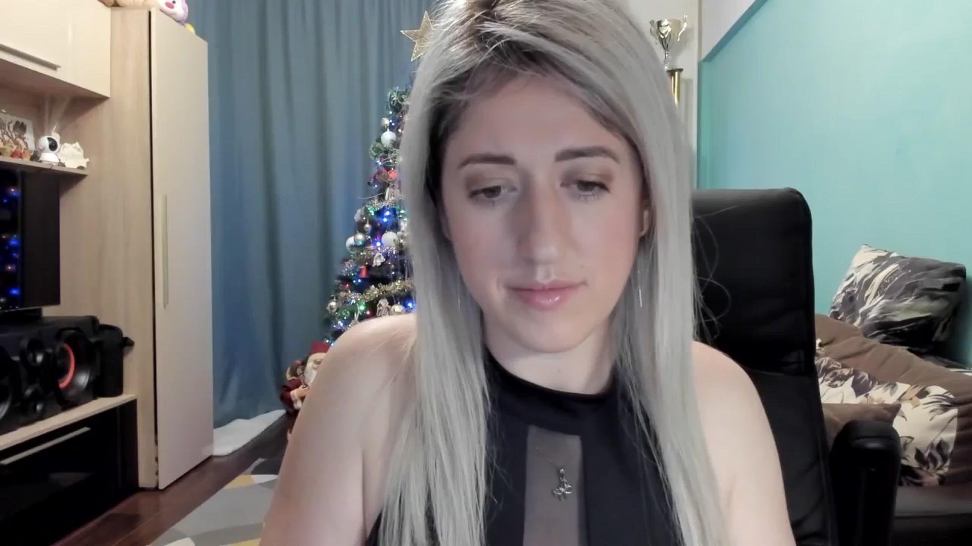Gallery image thumbnail from SweetDelia_'s myfreecams stream on, 12/14/2025, 24:58 image 11 of 20