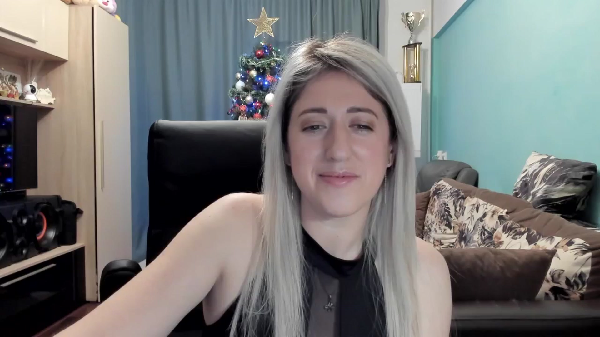 Gallery image thumbnail from SweetDelia_'s myfreecams stream on, 12/14/2025, 01:42 image 5 of 20