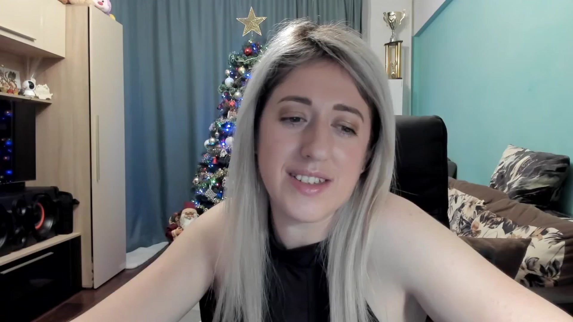 Gallery image thumbnail from SweetDelia_'s myfreecams stream on, 12/14/2025, 01:42 image 6 of 20