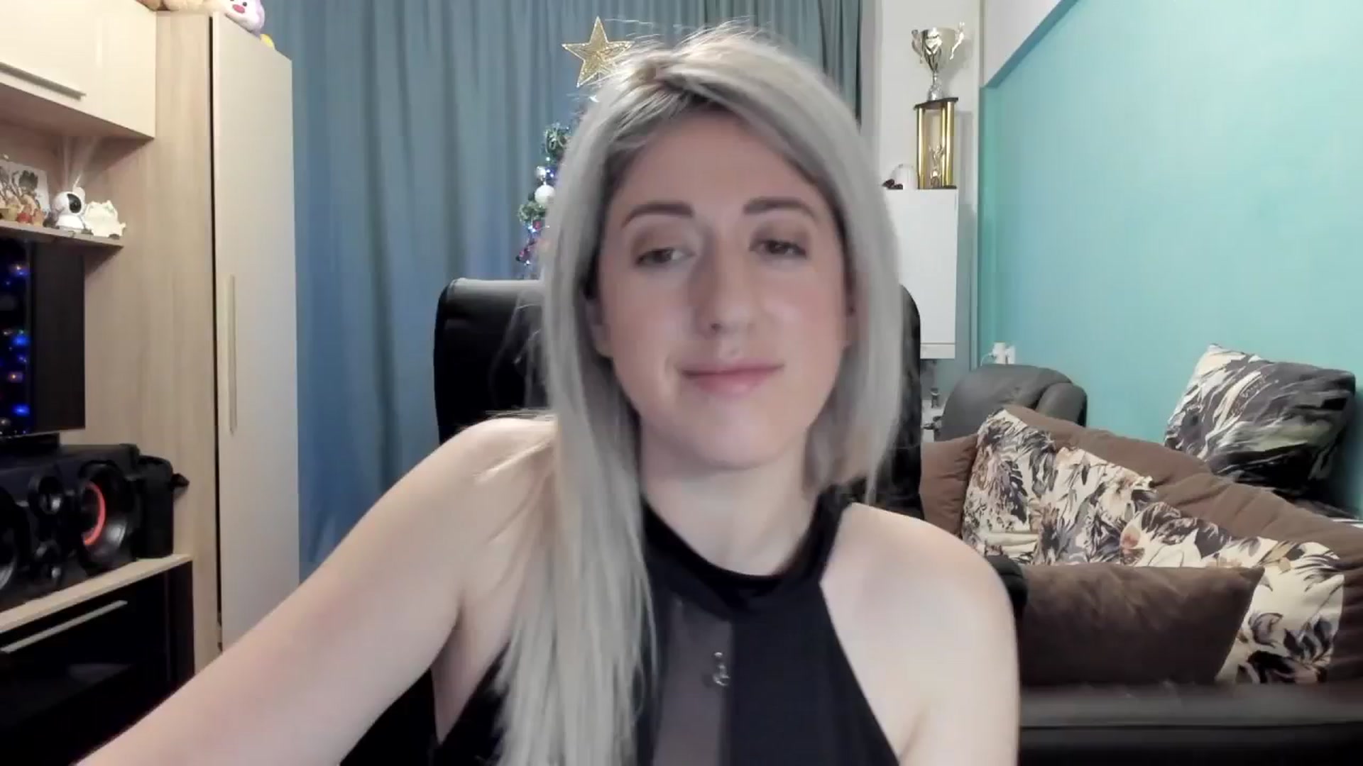 Gallery image thumbnail from SweetDelia_'s myfreecams stream on, 12/14/2025, 02:30 image 8 of 20