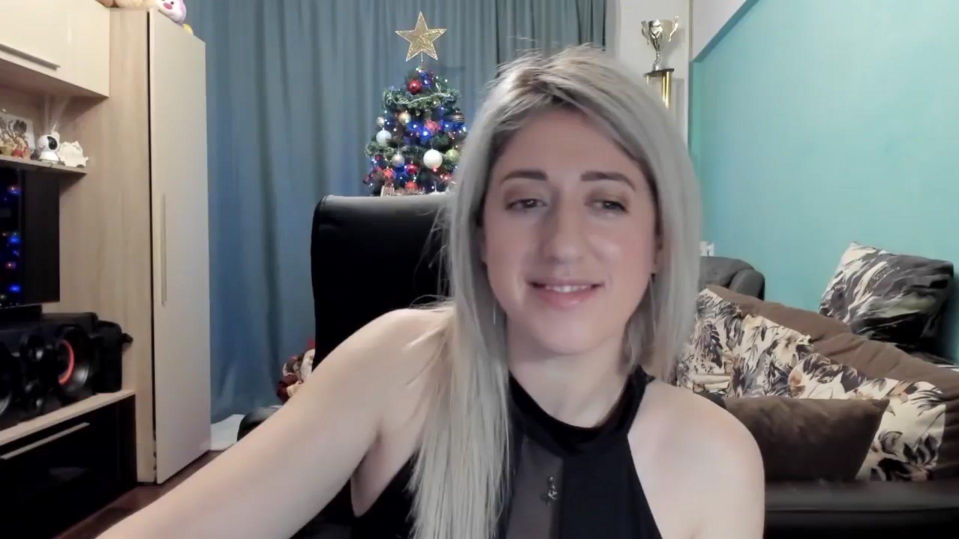 Gallery image thumbnail from SweetDelia_'s myfreecams stream on, 12/14/2025, 02:30 image 11 of 20