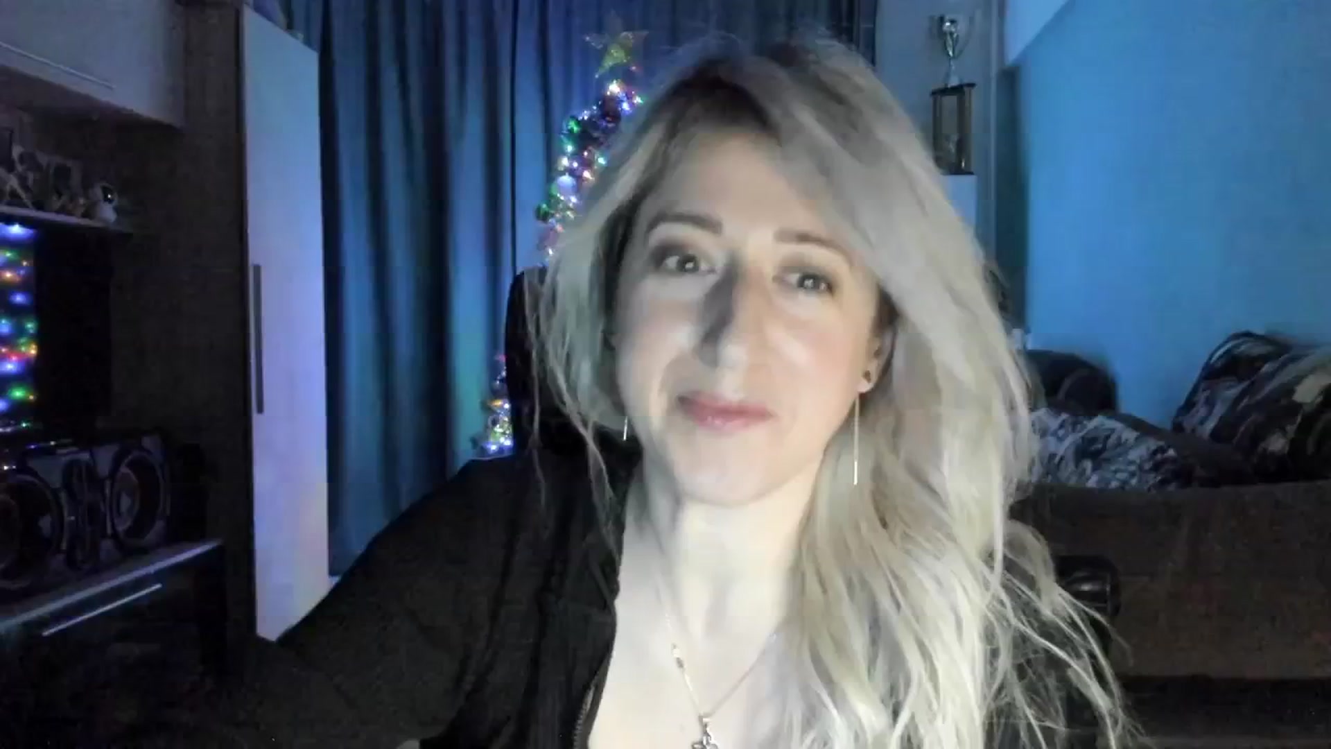 Gallery image thumbnail from SweetDelia_'s myfreecams stream on, 12/21/2025, 01:49 image 19 of 20