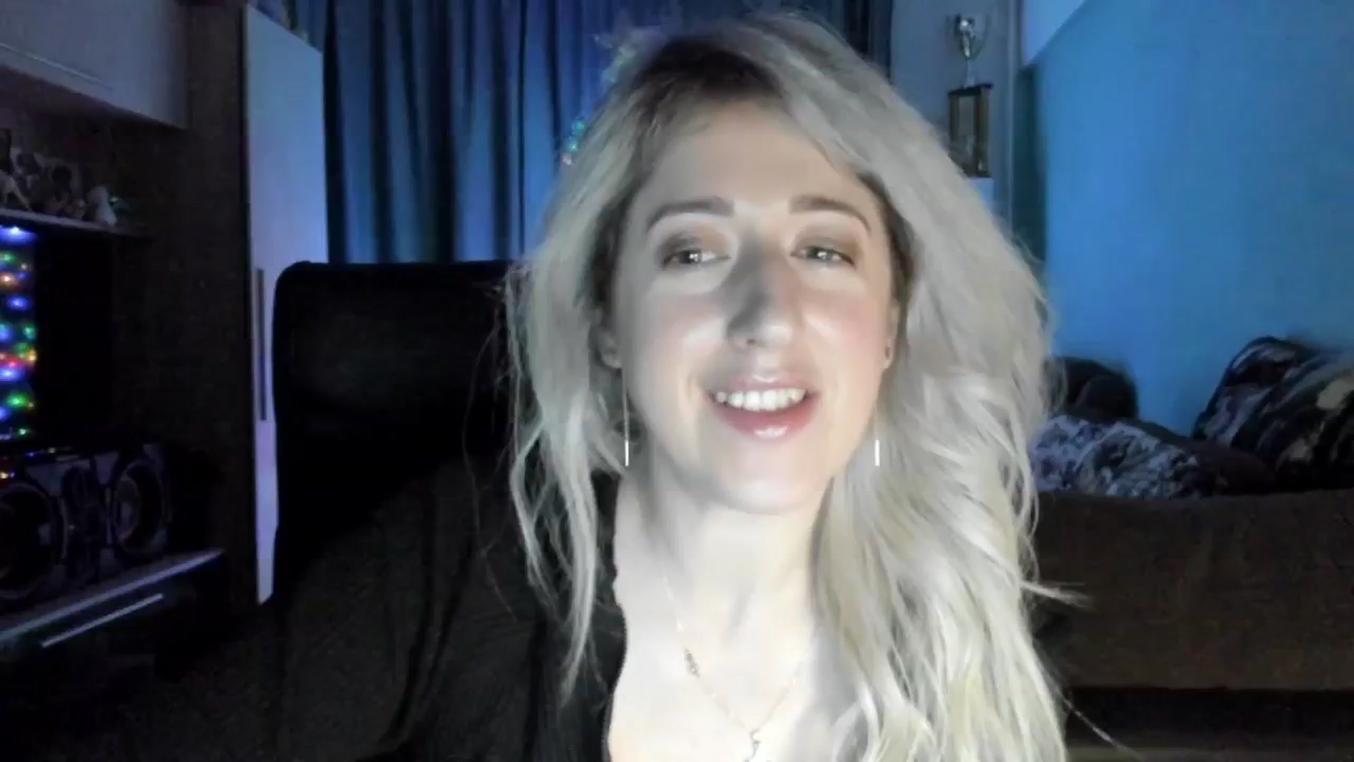 Gallery image thumbnail from SweetDelia_'s myfreecams stream on, 12/21/2025, 01:49 image 1 of 20
