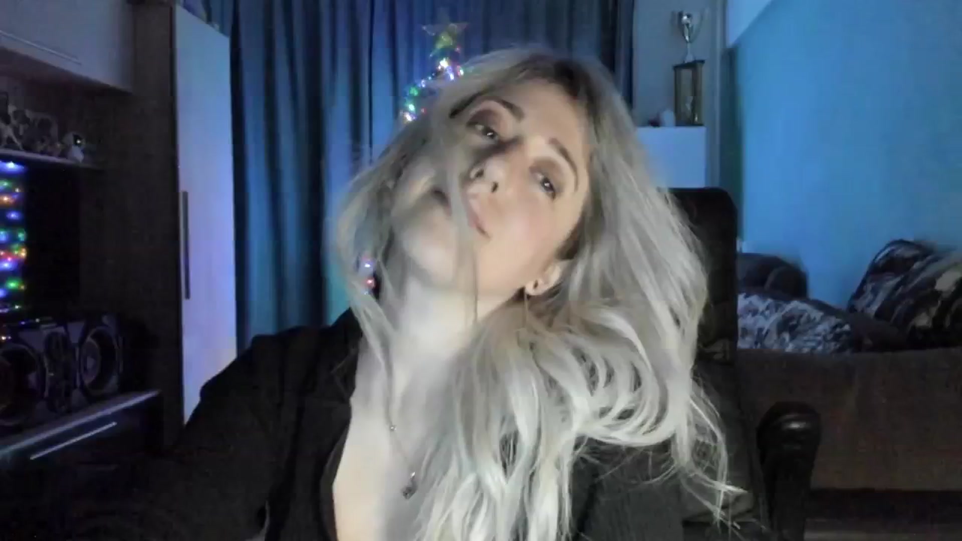 Gallery image thumbnail from SweetDelia_'s myfreecams stream on, 12/21/2025, 01:49 image 13 of 20