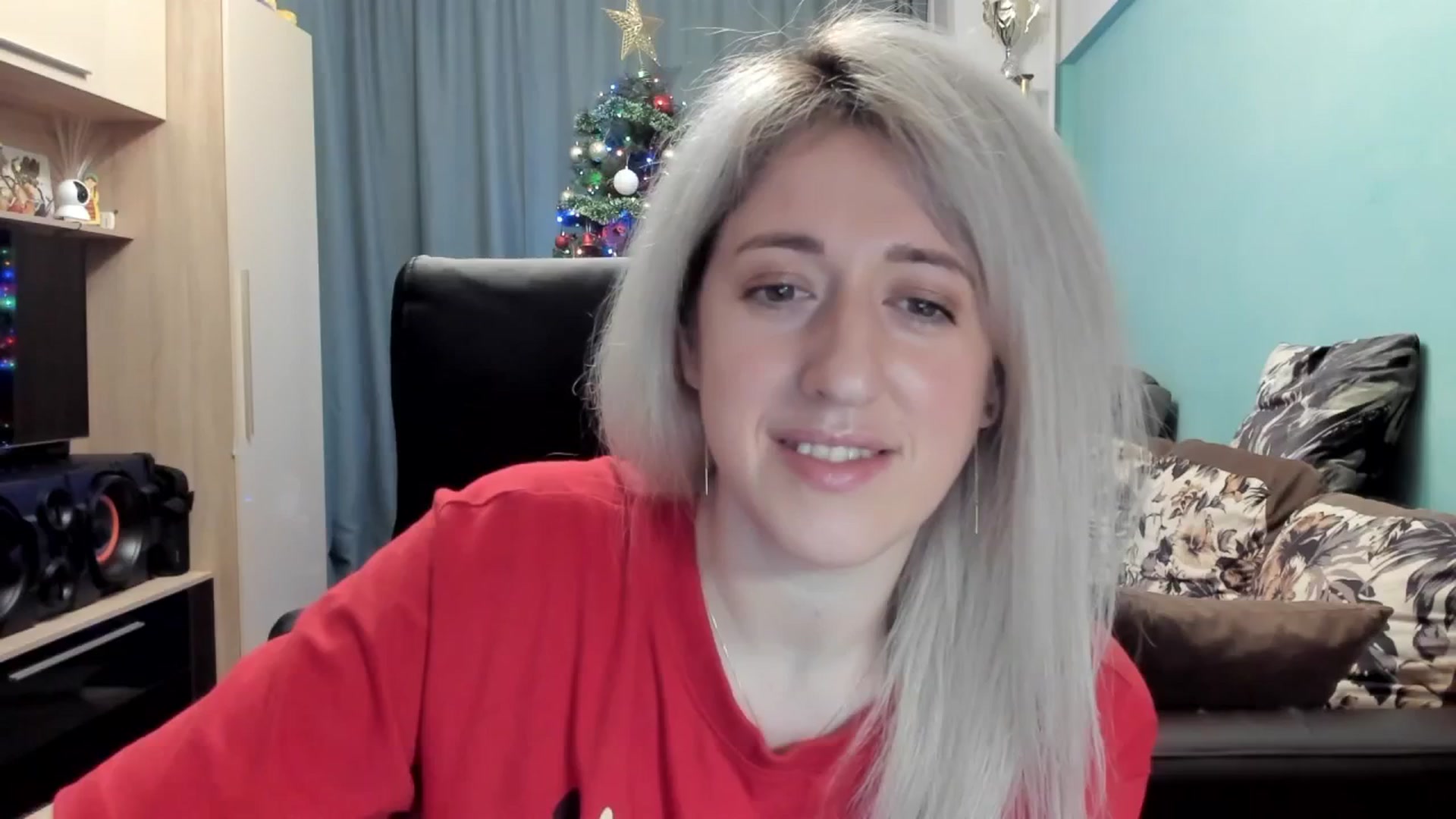 Gallery image thumbnail from SweetDelia_'s myfreecams stream on, 12/25/2025, 24:56 image 5 of 20