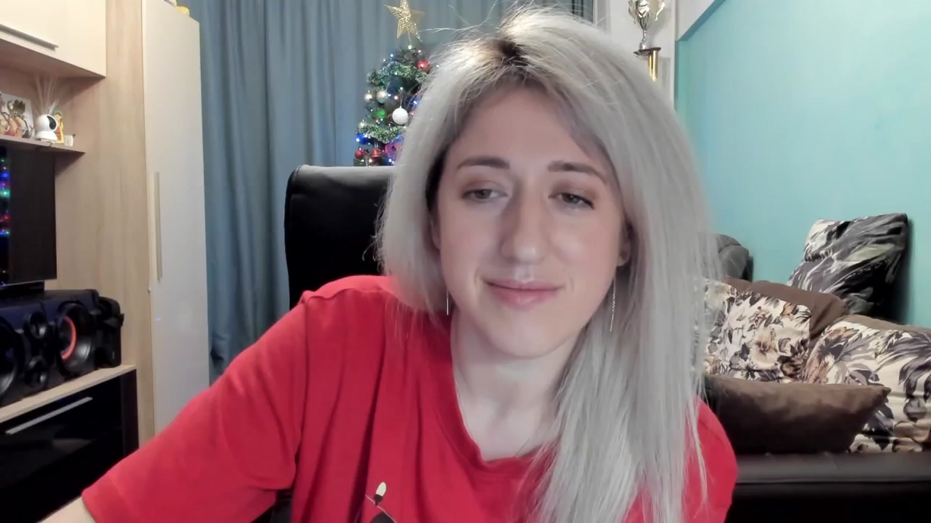 Gallery image thumbnail from SweetDelia_'s myfreecams stream on, 12/25/2025, 24:56 image 6 of 20