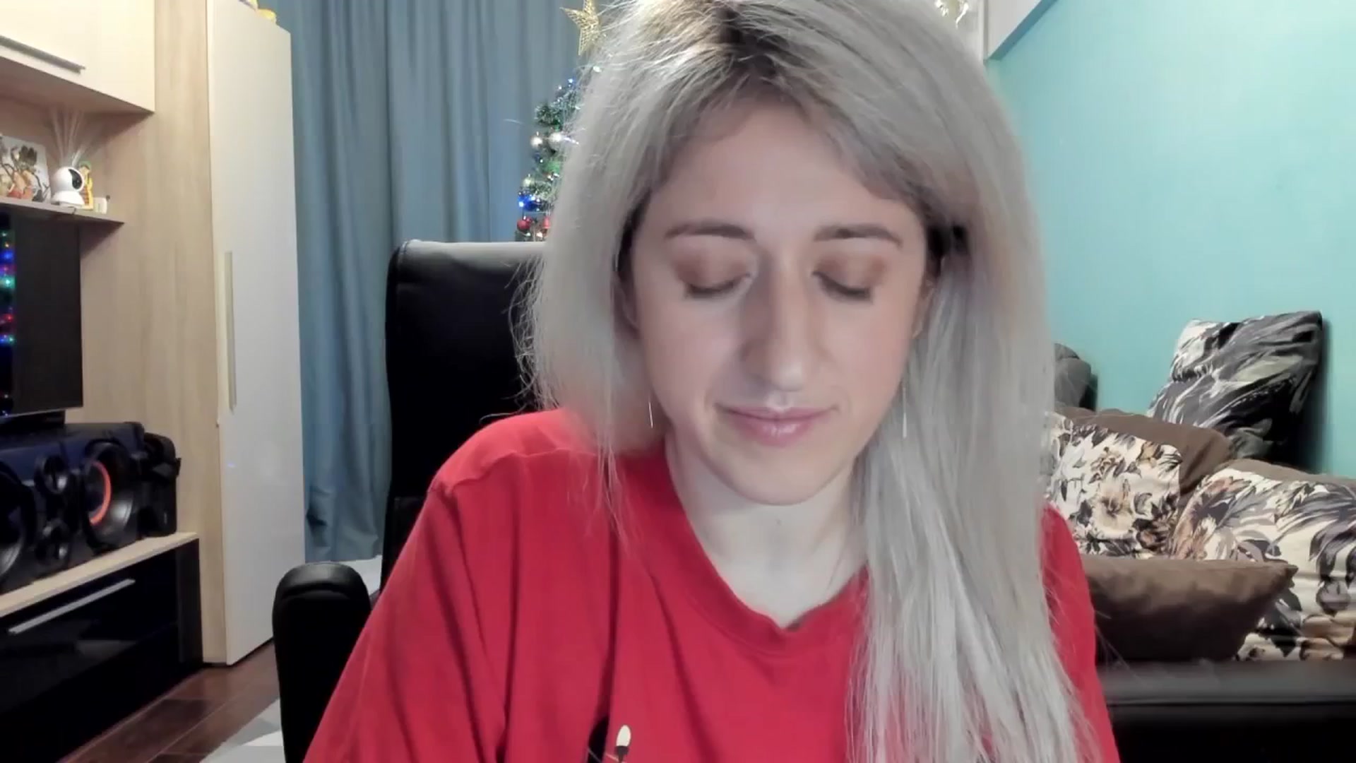 Gallery image thumbnail from SweetDelia_'s myfreecams stream on, 12/25/2025, 24:56 image 15 of 20