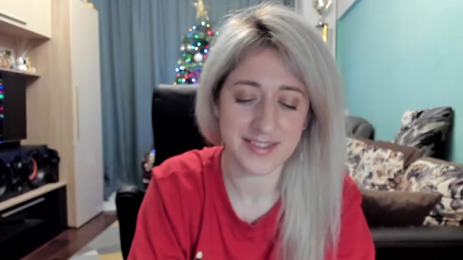 Gallery image thumbnail from SweetDelia_'s myfreecams stream on, 12/25/2025, 24:56 image 19 of 20