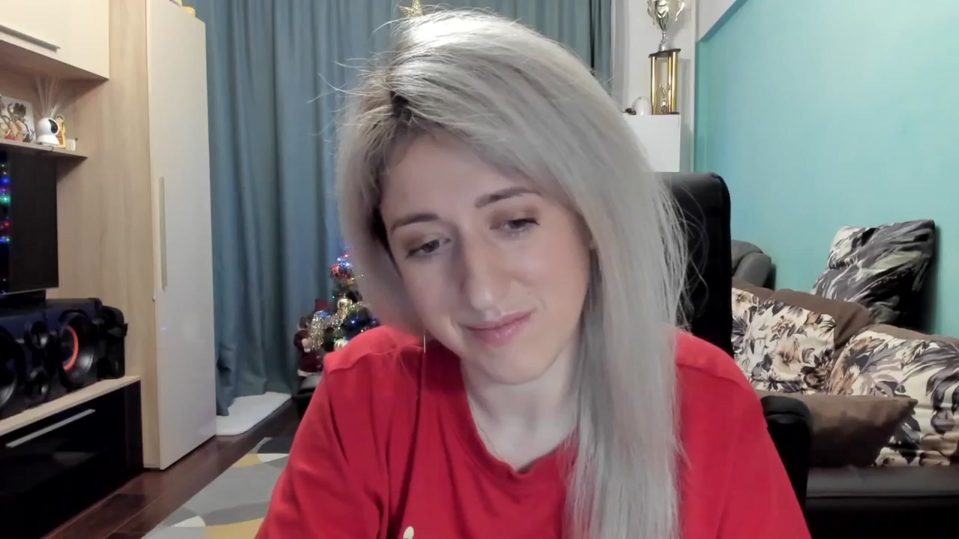 Gallery image thumbnail from SweetDelia_'s myfreecams stream on, 12/25/2025, 24:56 image 2 of 20