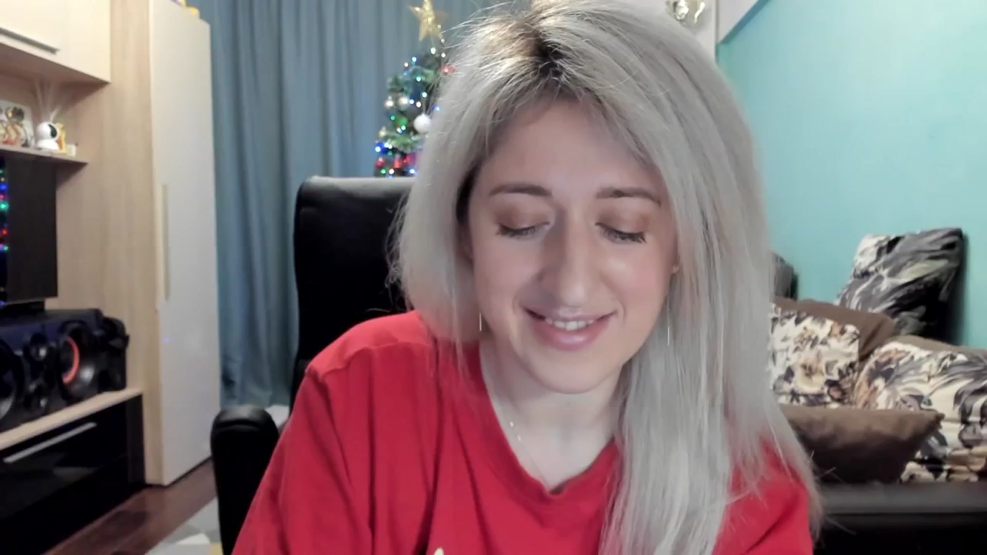 Gallery image thumbnail from SweetDelia_'s myfreecams stream on, 12/25/2025, 24:56 image 10 of 20