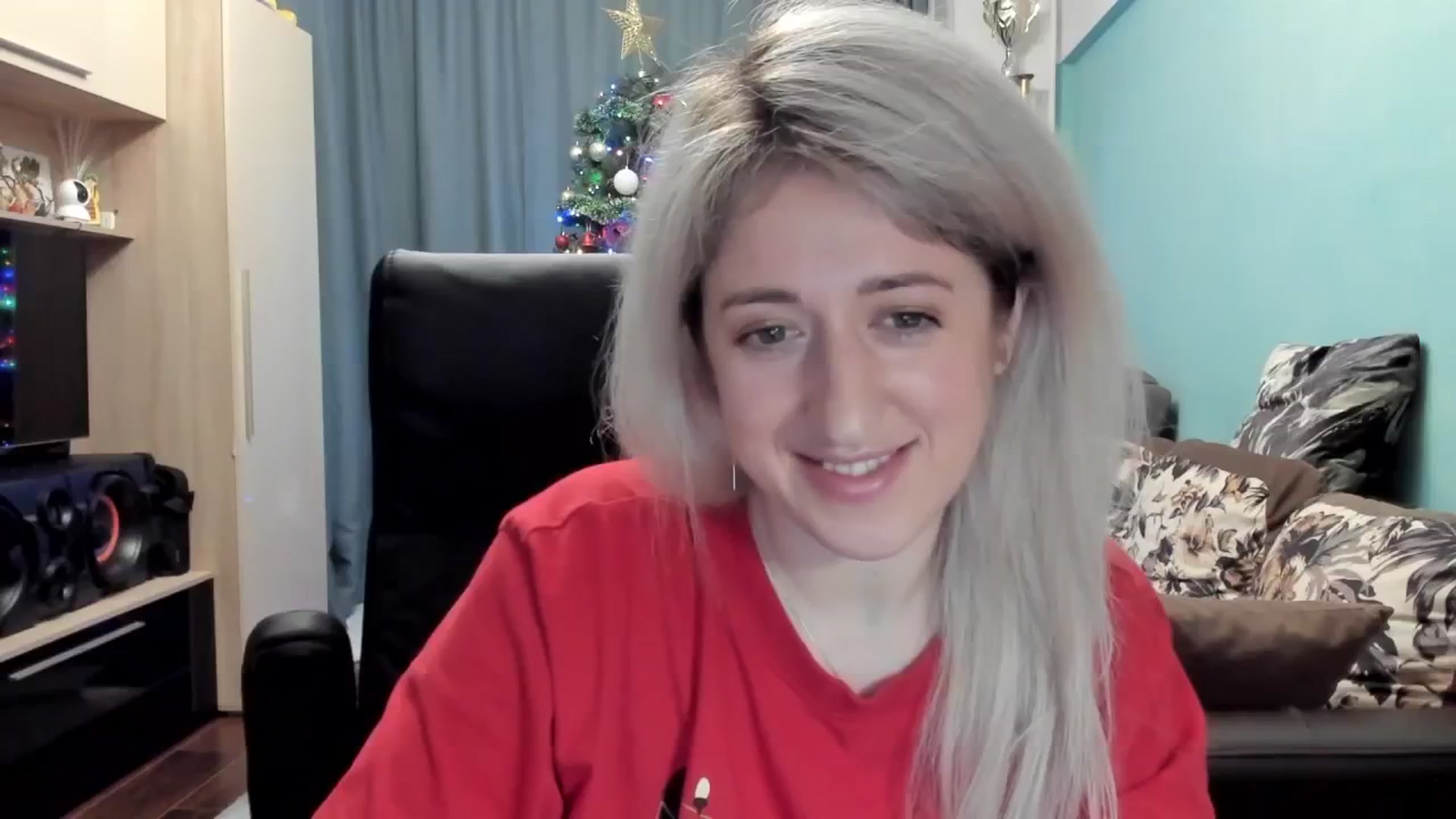 Gallery image thumbnail from SweetDelia_'s myfreecams stream on, 12/25/2025, 24:56 image 12 of 20