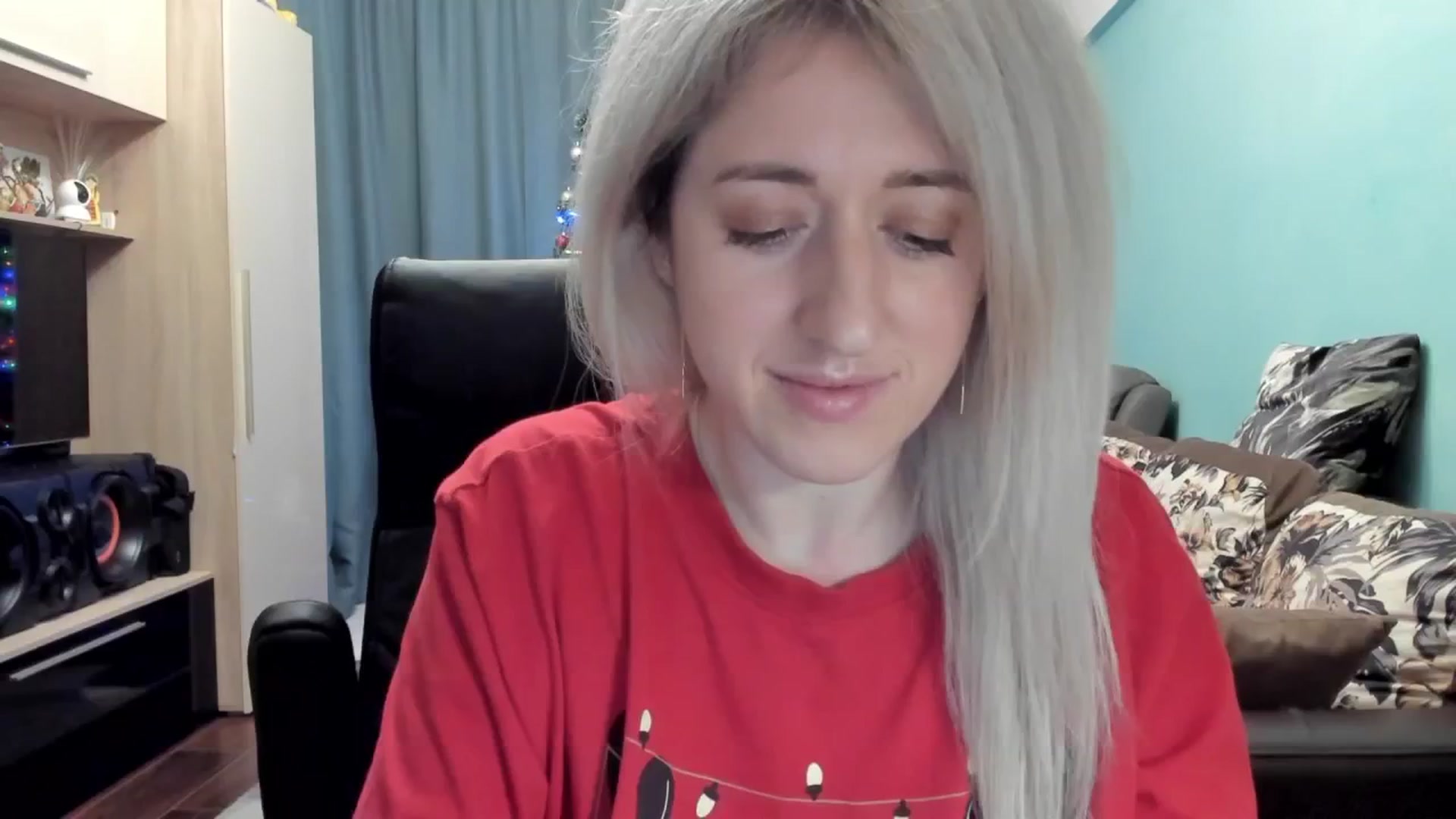 Gallery image thumbnail from SweetDelia_'s myfreecams stream on, 12/25/2025, 01:54 image 9 of 20