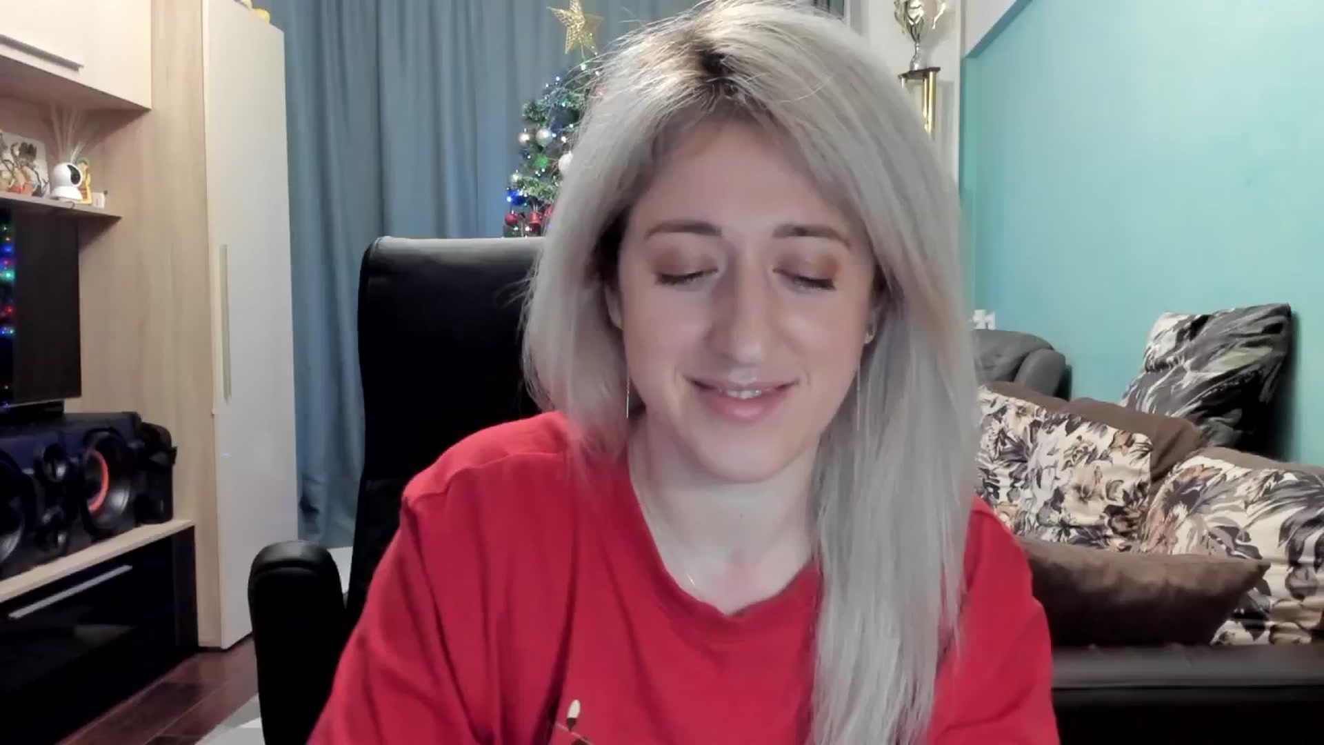 Gallery image thumbnail from SweetDelia_'s myfreecams stream on, 12/25/2025, 01:54 image 10 of 20