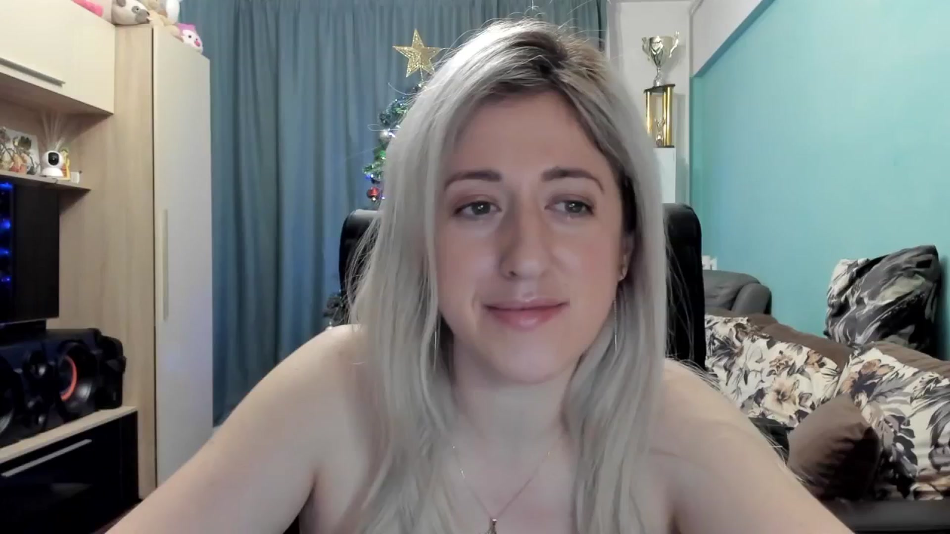 Gallery image thumbnail from SweetDelia_'s myfreecams stream on, 12/29/2025, 20:20 image 13 of 20
