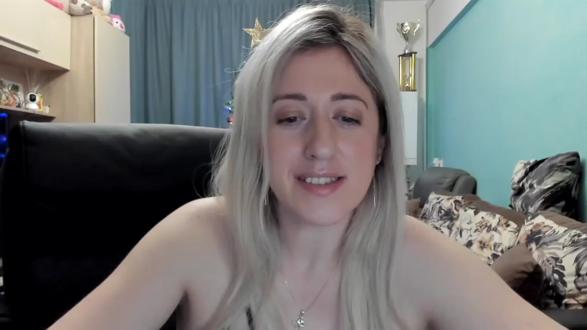 Gallery image thumbnail from SweetDelia_'s myfreecams stream on, 12/29/2025, 20:20 image 20 of 20