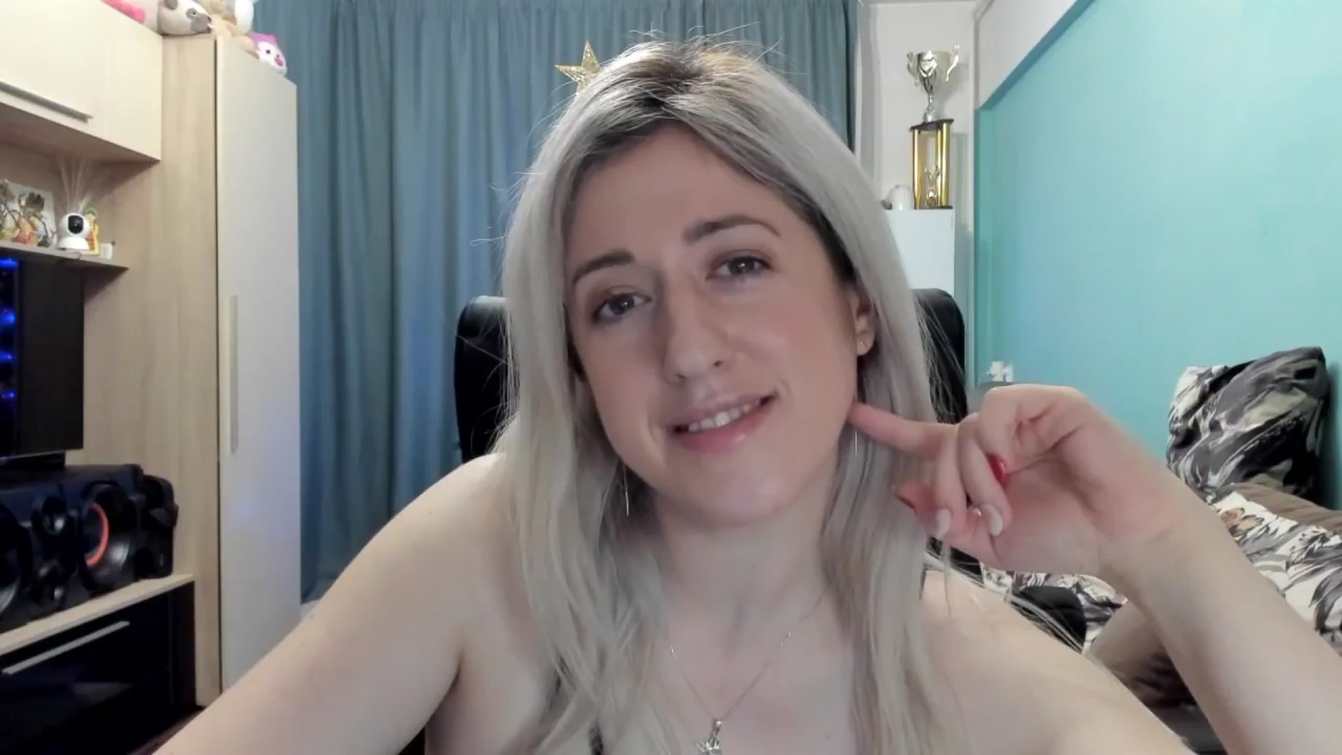 Gallery image thumbnail from SweetDelia_'s myfreecams stream on, 12/29/2025, 20:20 image 14 of 20
