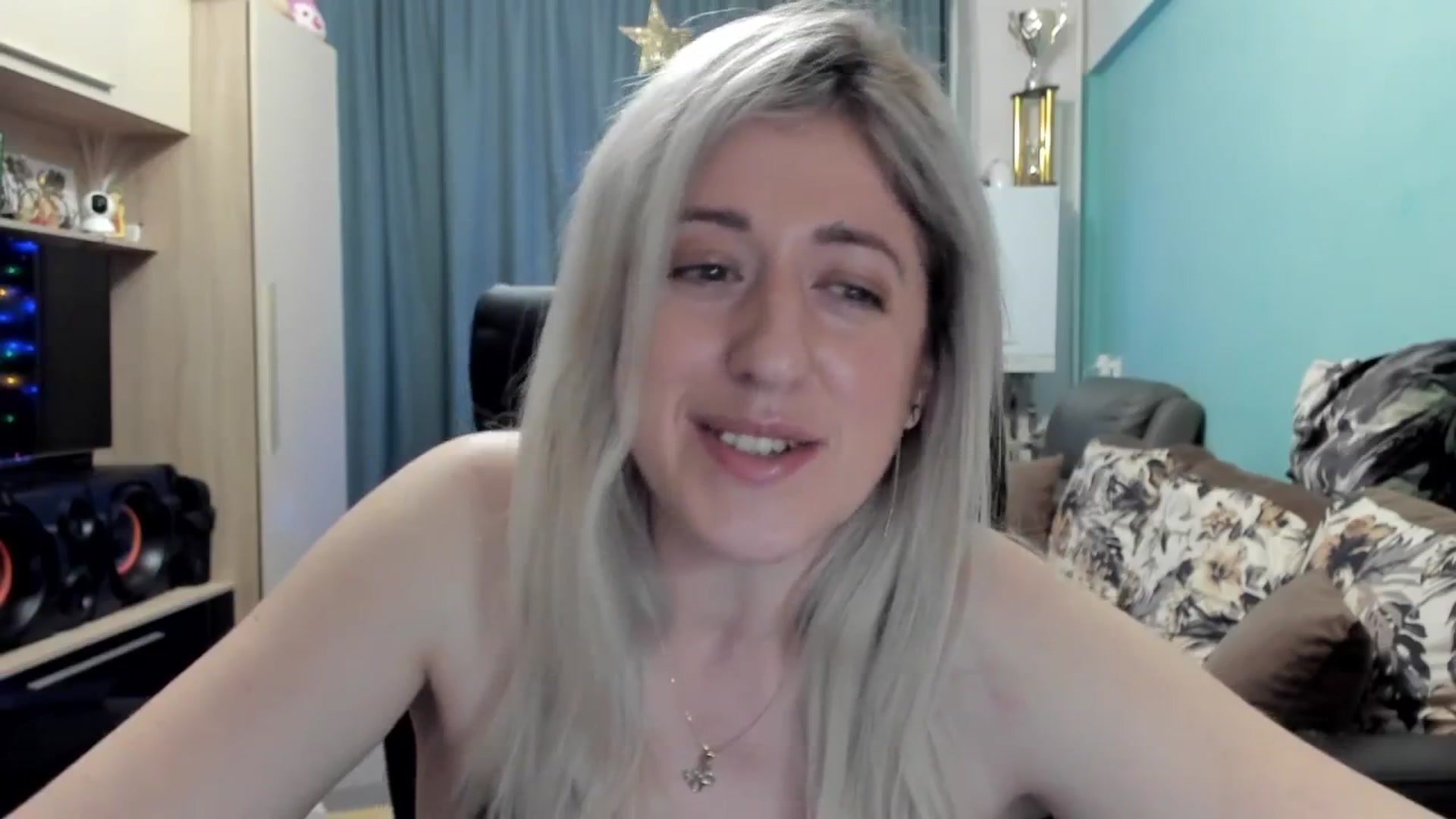 Gallery image thumbnail from SweetDelia_'s myfreecams stream on, 12/29/2025, 22:36 image 10 of 20