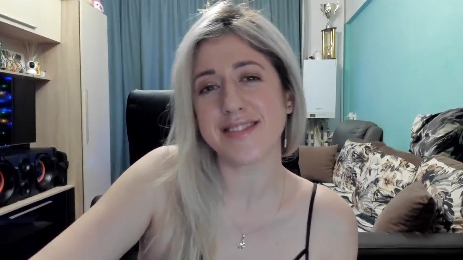 Gallery image thumbnail from SweetDelia_'s myfreecams stream on, 12/29/2025, 22:36 image 8 of 20
