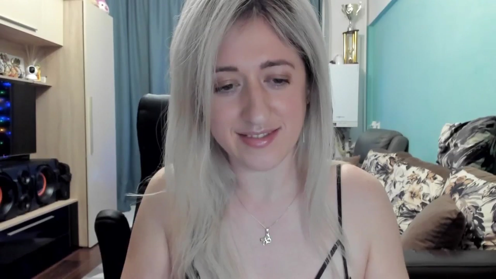 Gallery image thumbnail from SweetDelia_'s myfreecams stream on, 12/29/2025, 22:36 image 19 of 20
