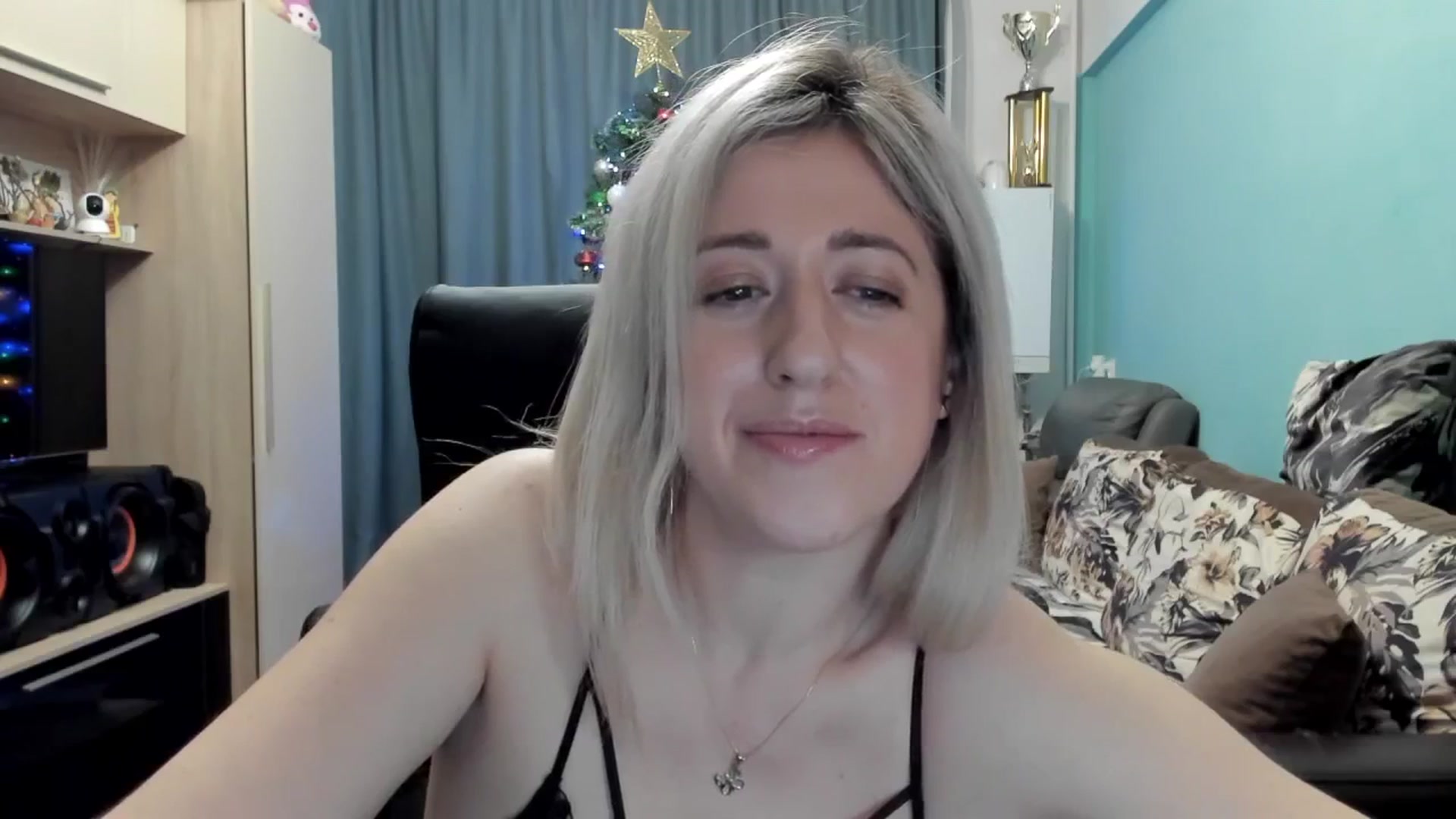 Gallery image thumbnail from SweetDelia_'s myfreecams stream on, 12/29/2025, 22:36 image 14 of 20