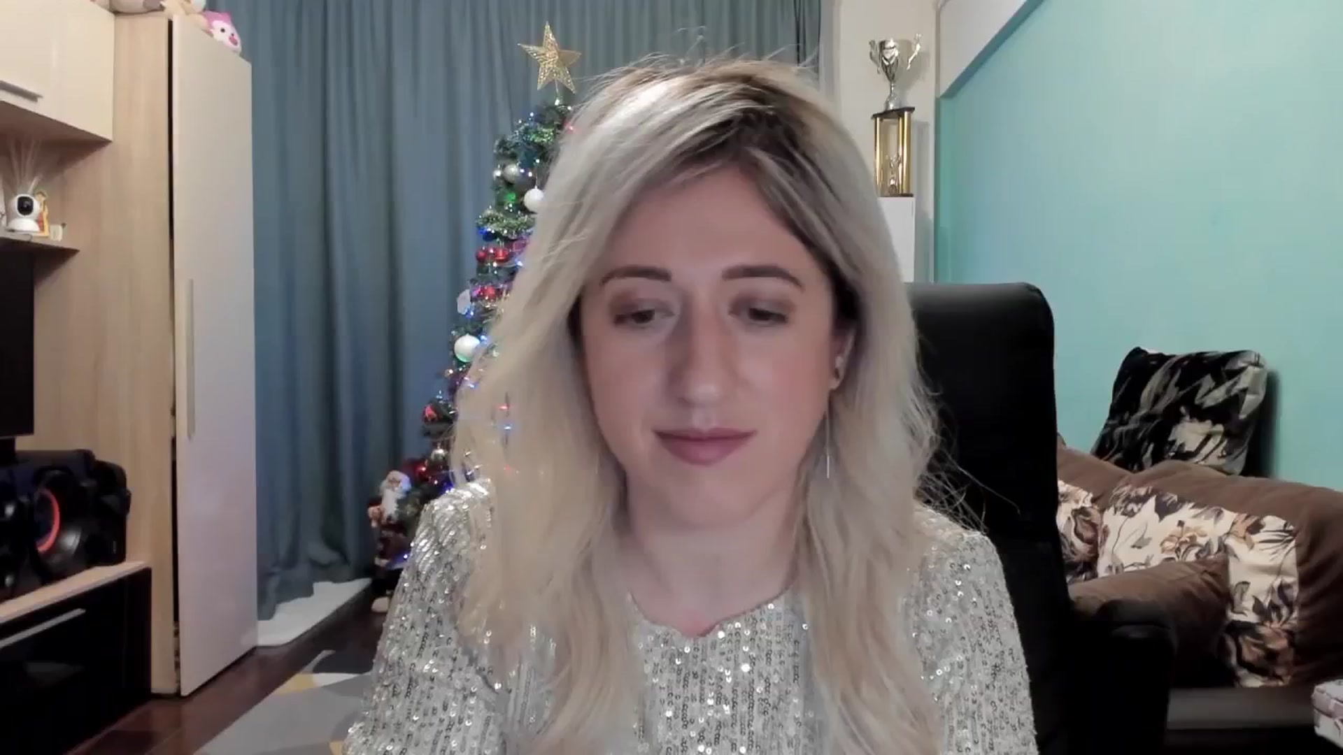 Gallery image thumbnail from SweetDelia_'s myfreecams stream on, 01/03/2026, 01:47 image 7 of 20