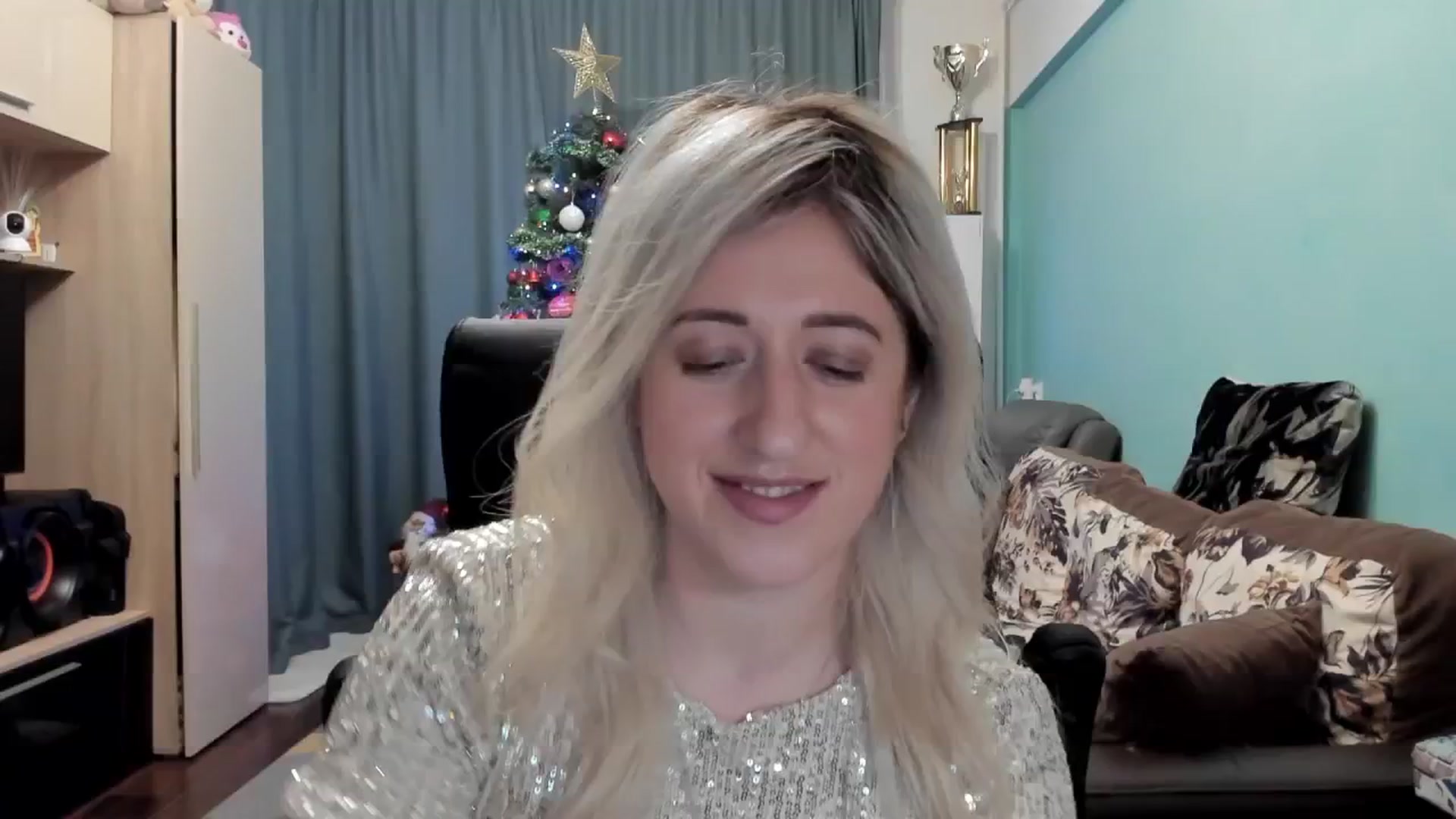 Gallery image thumbnail from SweetDelia_'s myfreecams stream on, 01/03/2026, 01:47 image 14 of 20
